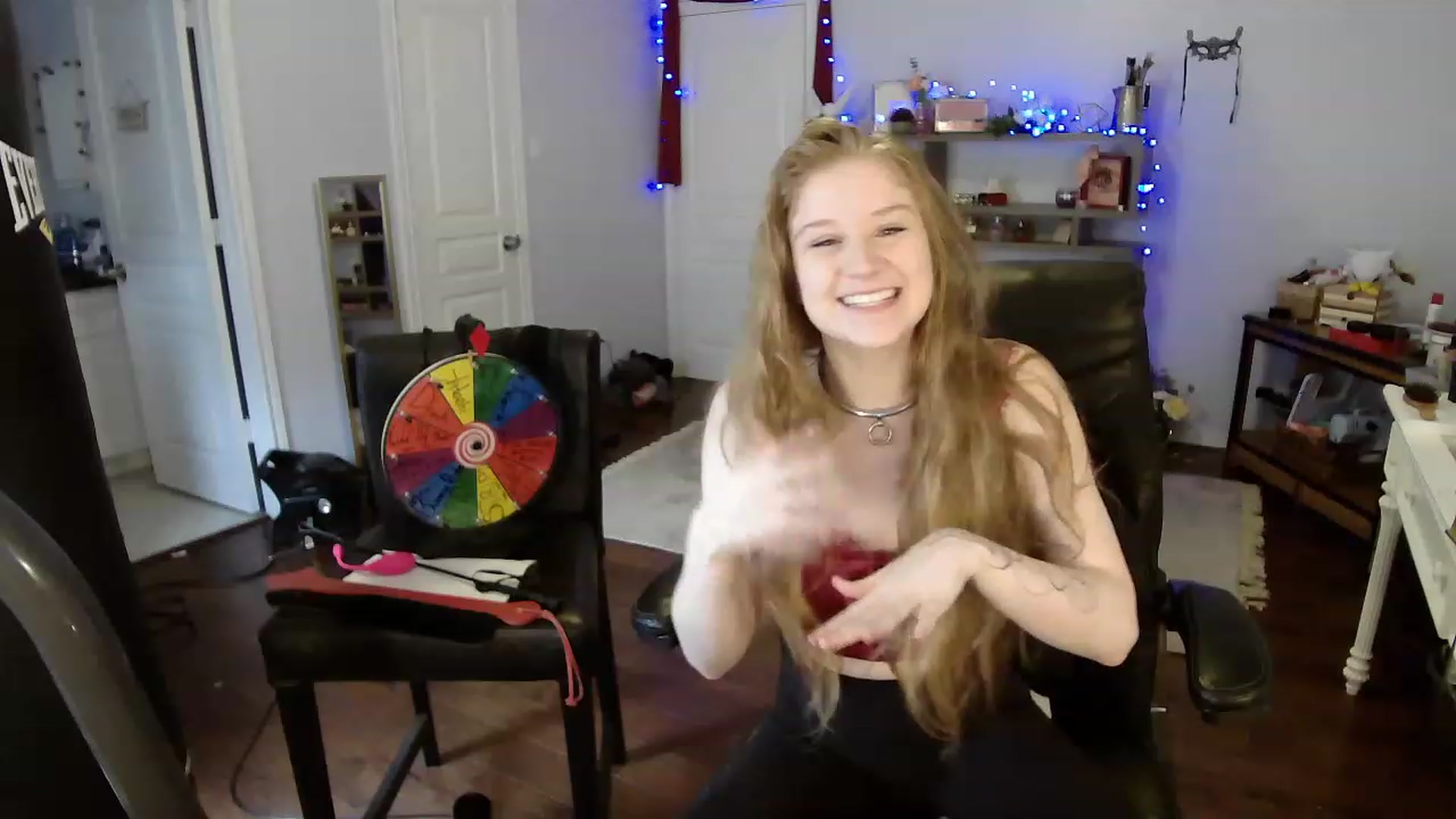 Gallery image thumbnail from Bunnydathug's myfreecams stream on, 04/20/2023, 17:42 image 3 of 20