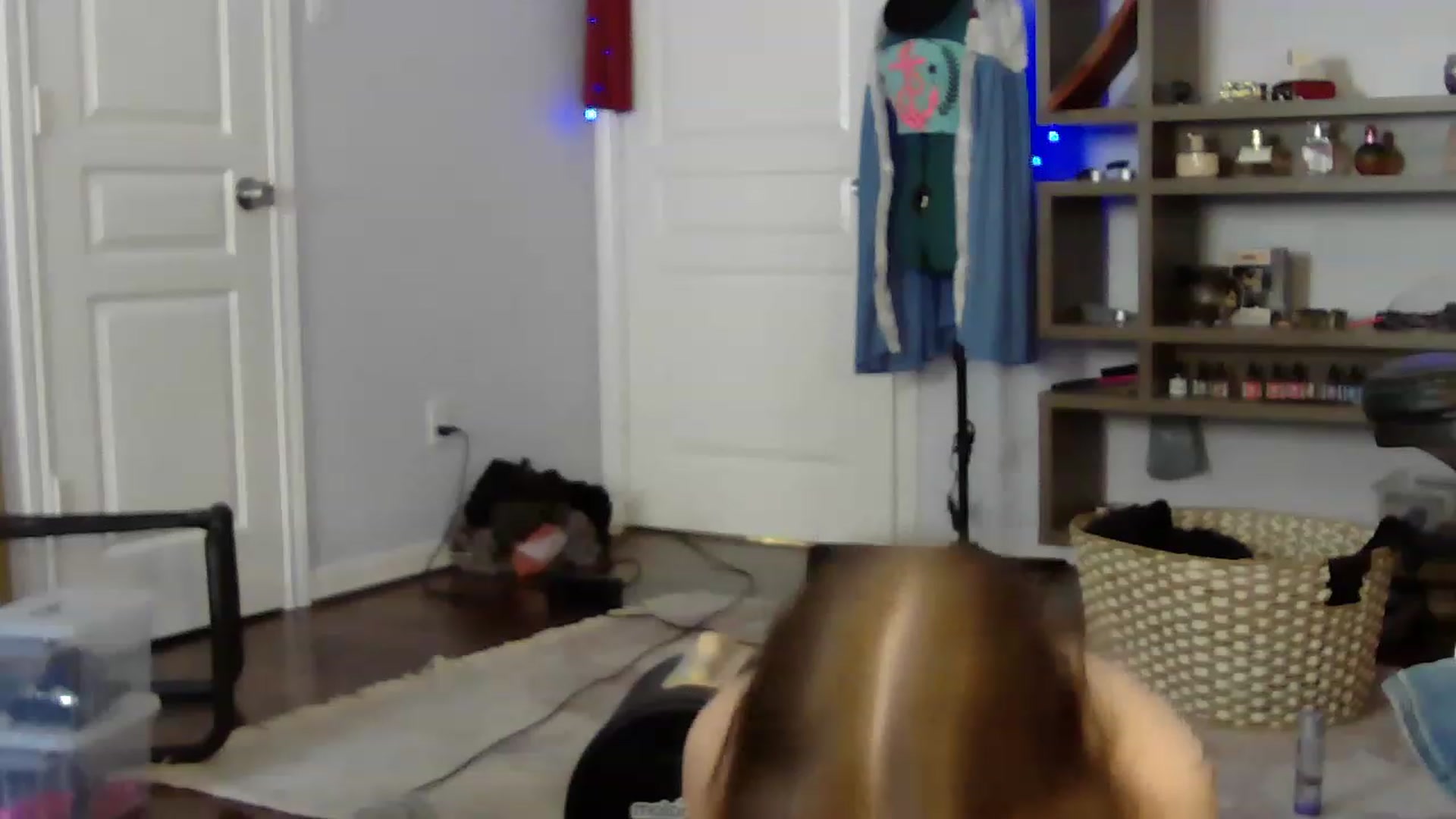 Gallery image thumbnail from Bunnydathug's myfreecams stream on, 04/22/2023, 20:01 image 4 of 20