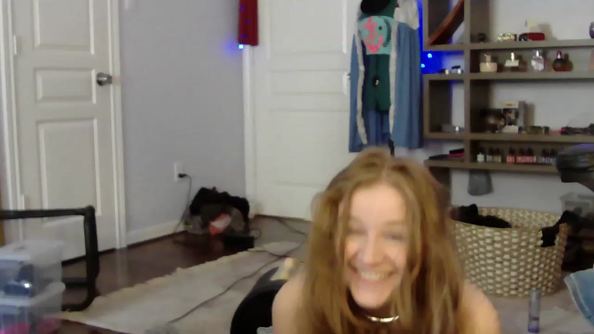 Gallery image thumbnail from Bunnydathug's myfreecams stream on, 04/22/2023, 20:01 image 5 of 20