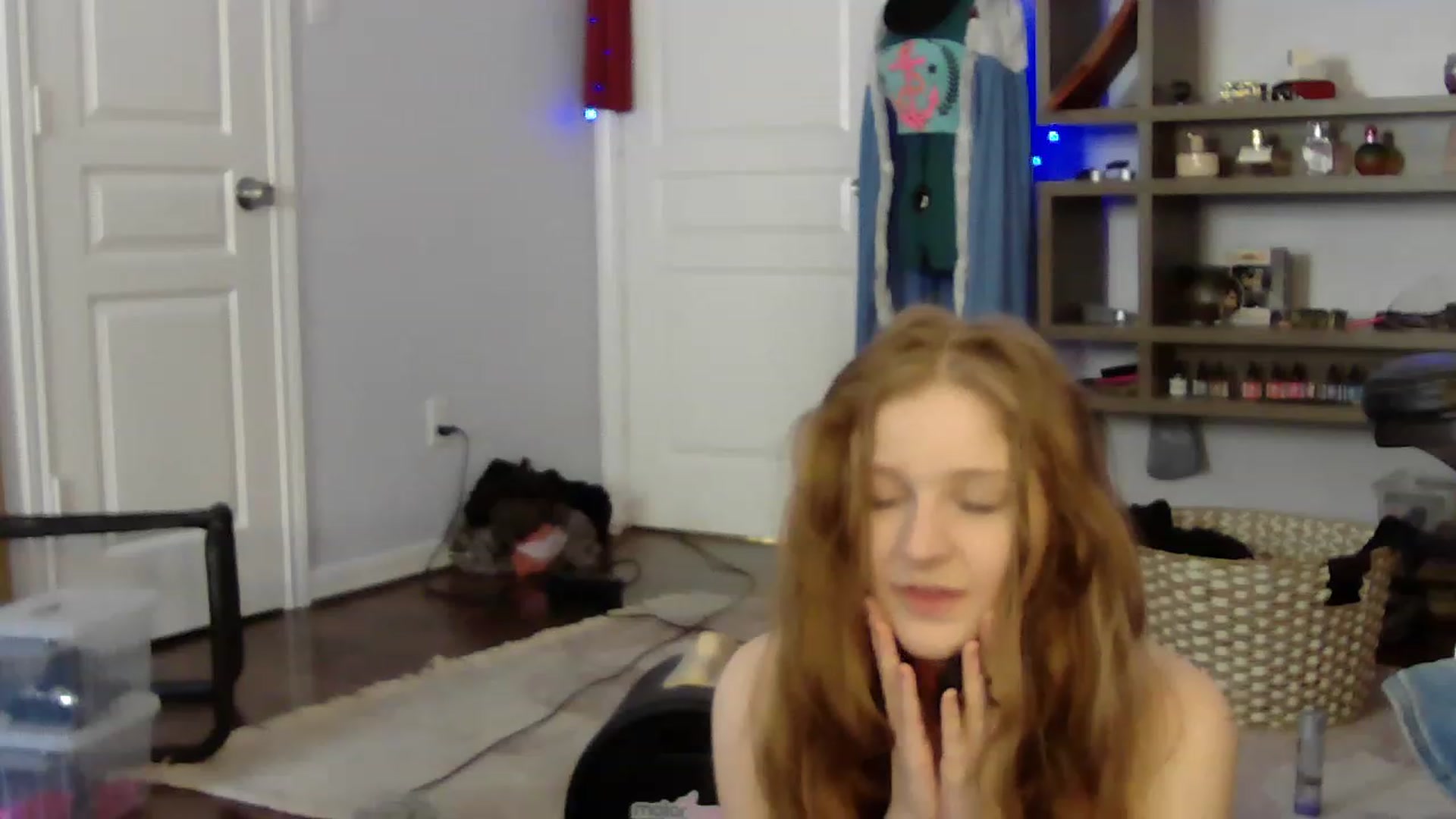 Gallery image thumbnail from Bunnydathug's myfreecams stream on, 04/22/2023, 20:01 image 7 of 20