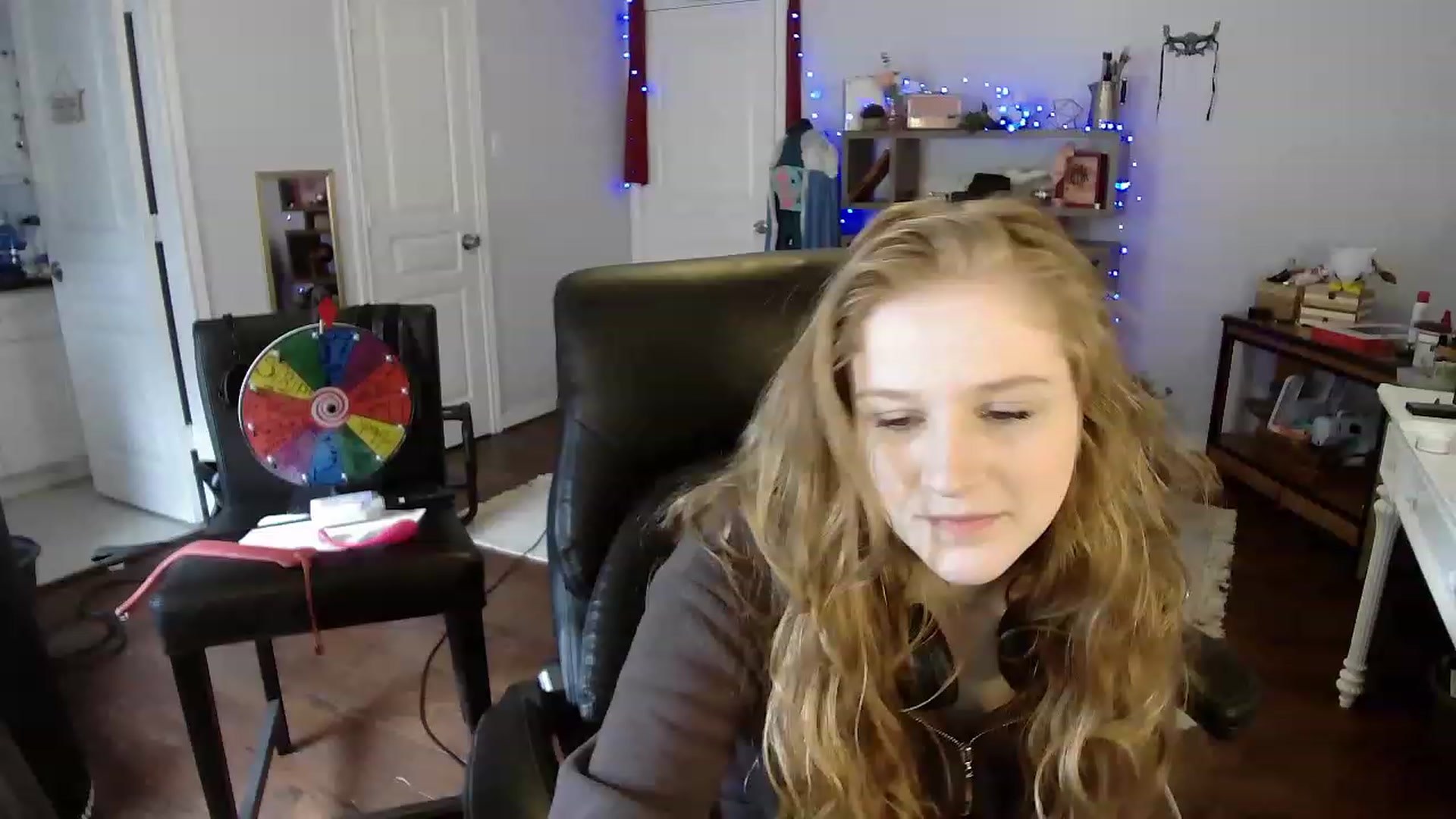 Gallery image thumbnail from Bunnydathug's myfreecams stream on, 04/24/2023, 17:37 image 2 of 20