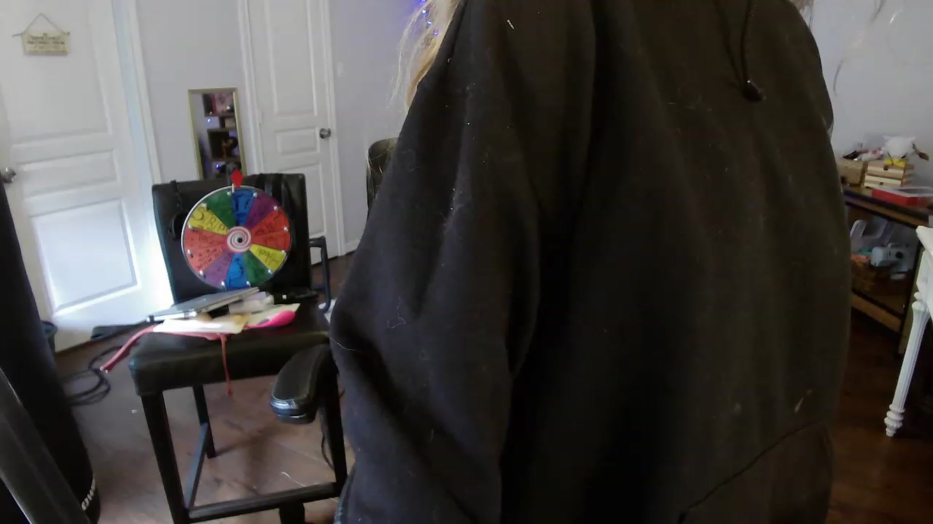 Gallery image thumbnail from Bunnydathug's myfreecams stream on, 04/25/2023, 18:12 image 20 of 20