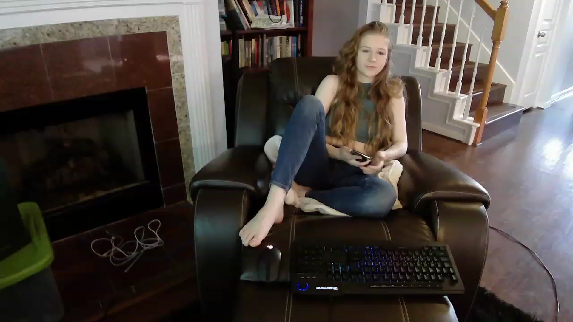 Gallery image thumbnail from Bunnydathug's myfreecams stream on, 04/28/2023, 15:47 image 19 of 20