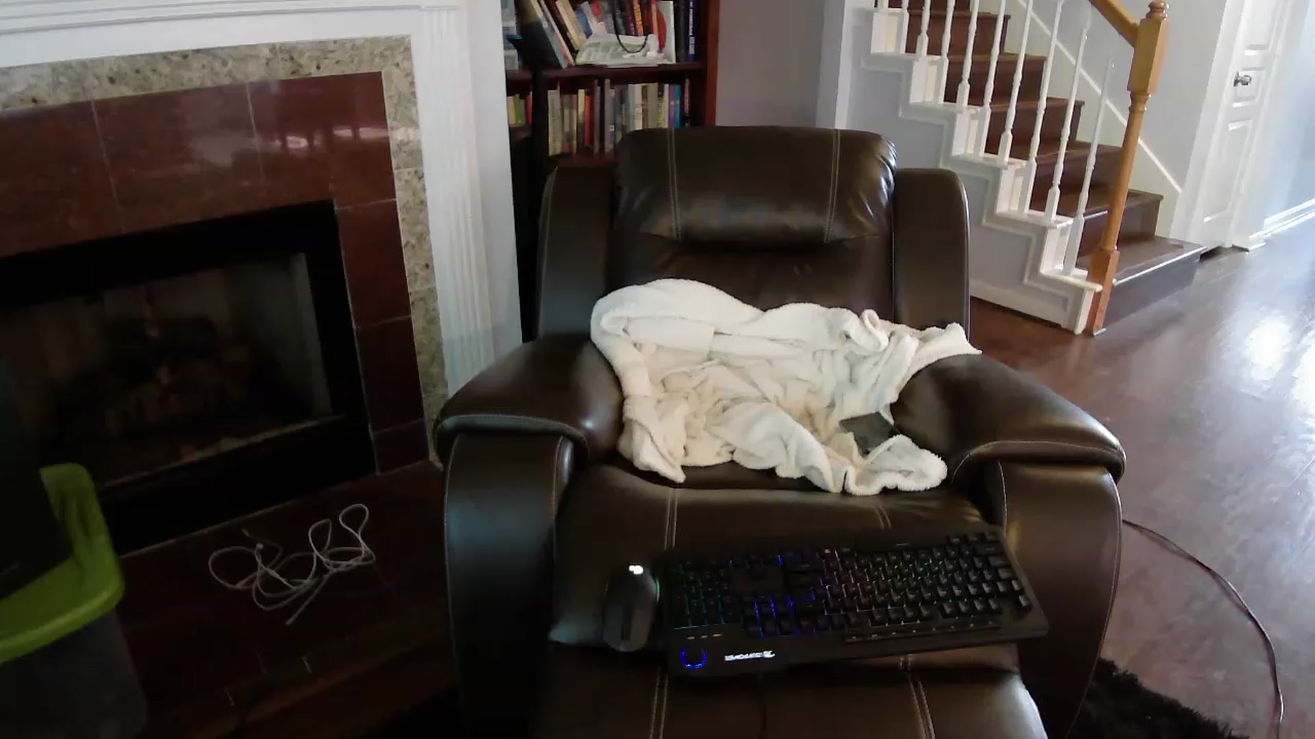 Gallery image thumbnail from Bunnydathug's myfreecams stream on, 04/28/2023, 15:47 image 14 of 20