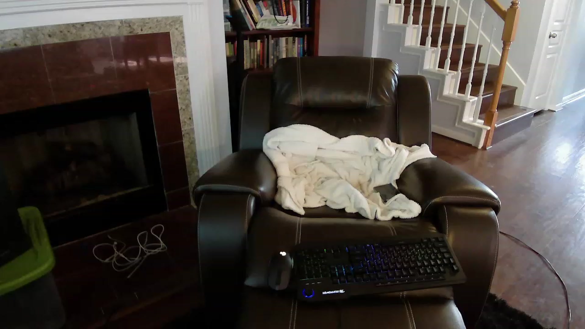 Gallery image thumbnail from Bunnydathug's myfreecams stream on, 04/28/2023, 15:47 image 10 of 20
