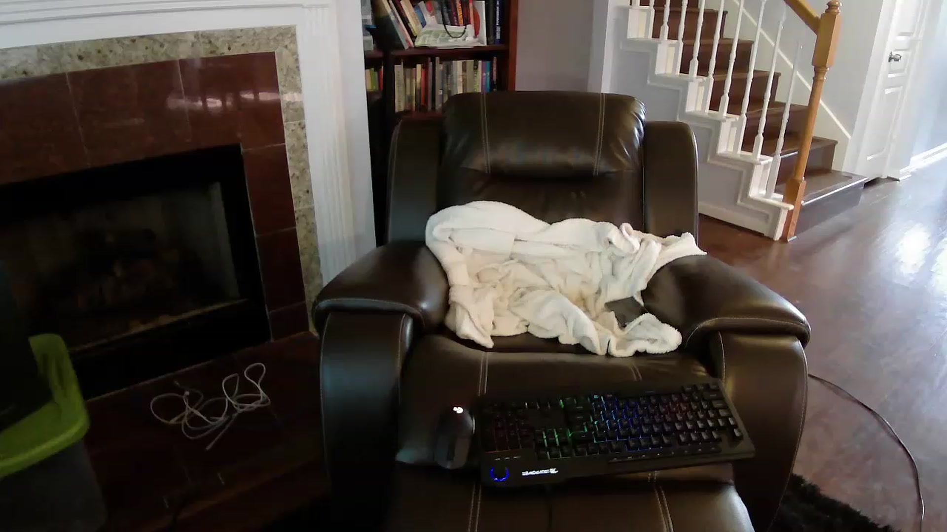 Gallery image thumbnail from Bunnydathug's myfreecams stream on, 04/28/2023, 15:47 image 6 of 20