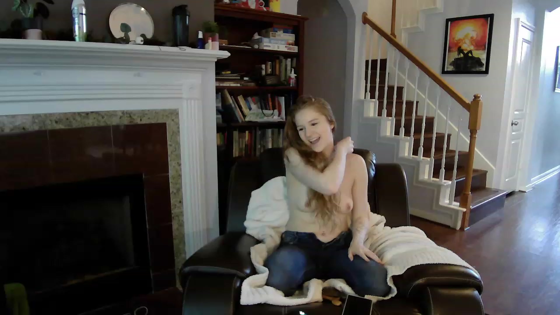 Gallery image thumbnail from Bunnydathug's myfreecams stream on, 04/28/2023, 16:56 image 2 of 20