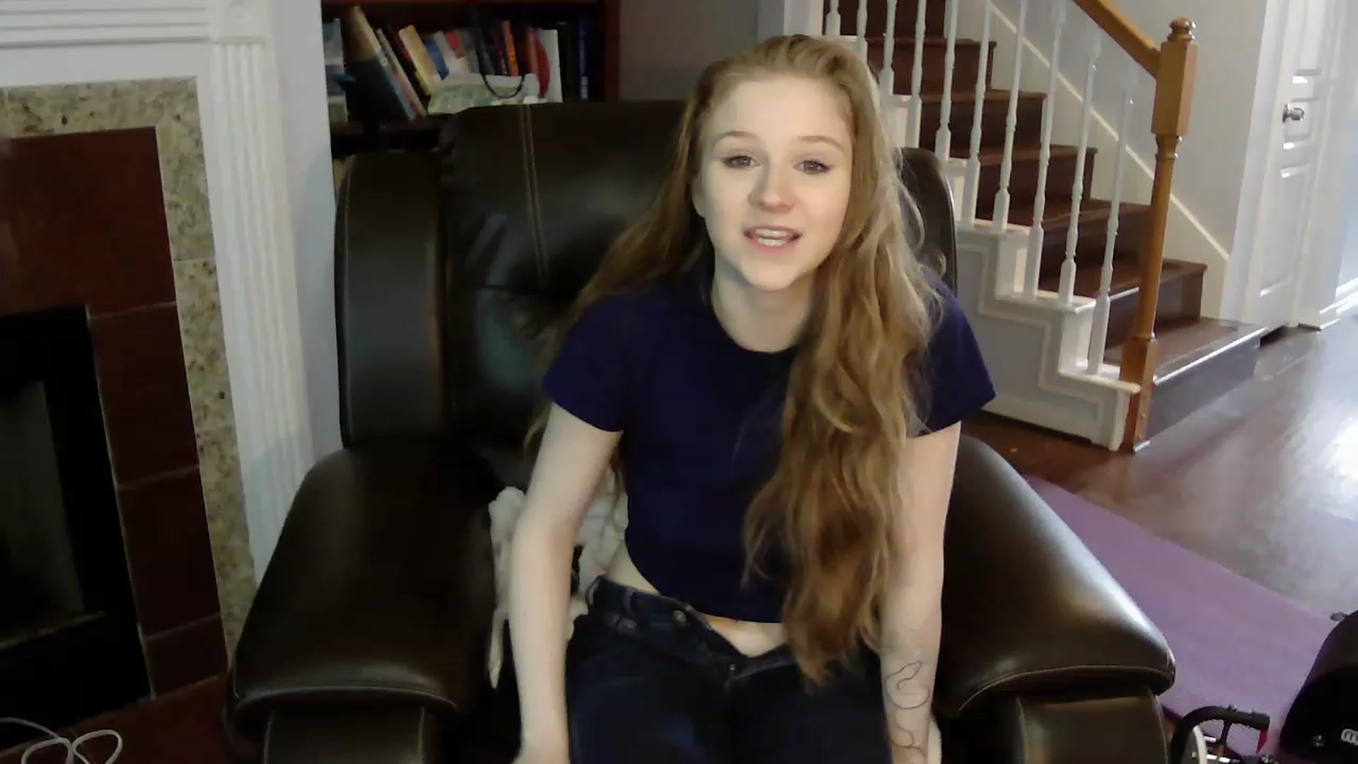 Gallery image thumbnail from Bunnydathug's myfreecams stream on, 04/29/2023, 17:45 image 7 of 20