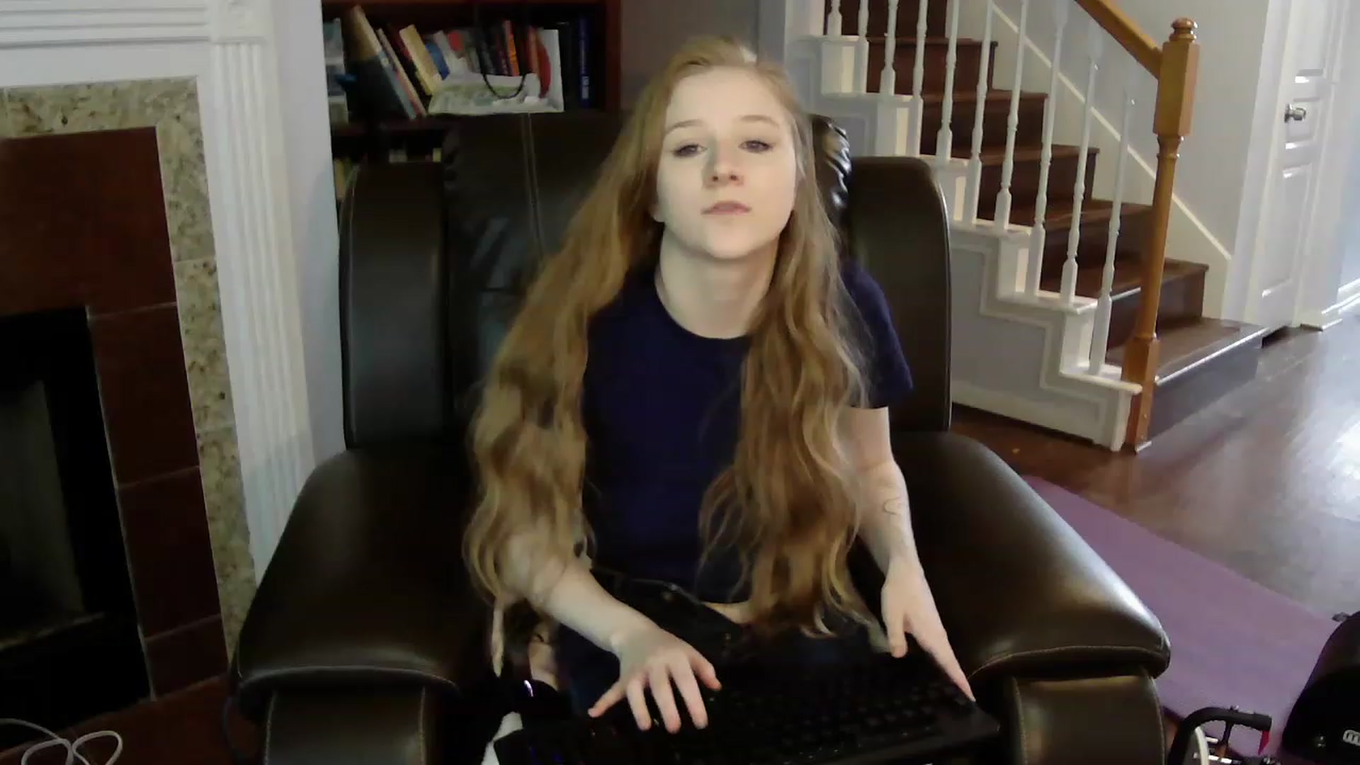 Gallery image thumbnail from Bunnydathug's myfreecams stream on, 04/29/2023, 17:45 image 4 of 20