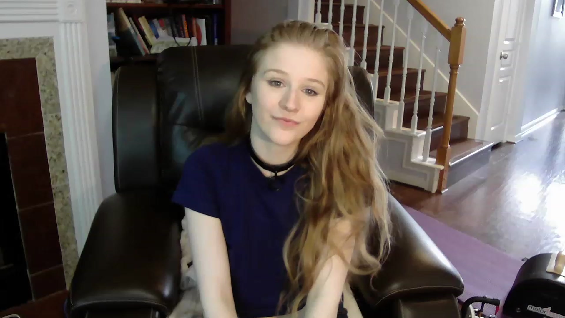 Gallery image thumbnail from Bunnydathug's myfreecams stream on, 04/29/2023, 19:49 image 11 of 20