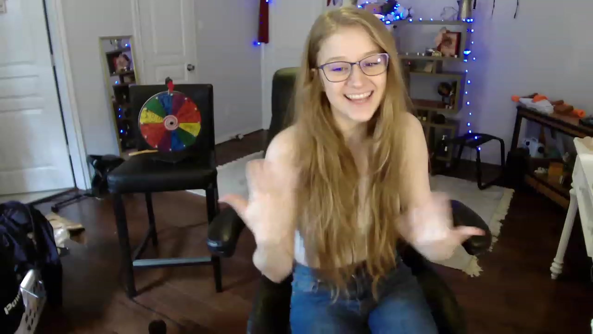 Gallery image thumbnail from Bunnydathug's myfreecams stream on, 05/04/2023, 18:02 image 14 of 20
