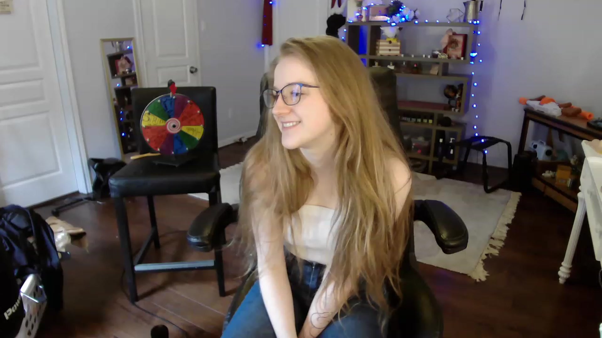Gallery image thumbnail from Bunnydathug's myfreecams stream on, 05/04/2023, 18:02 image 3 of 20