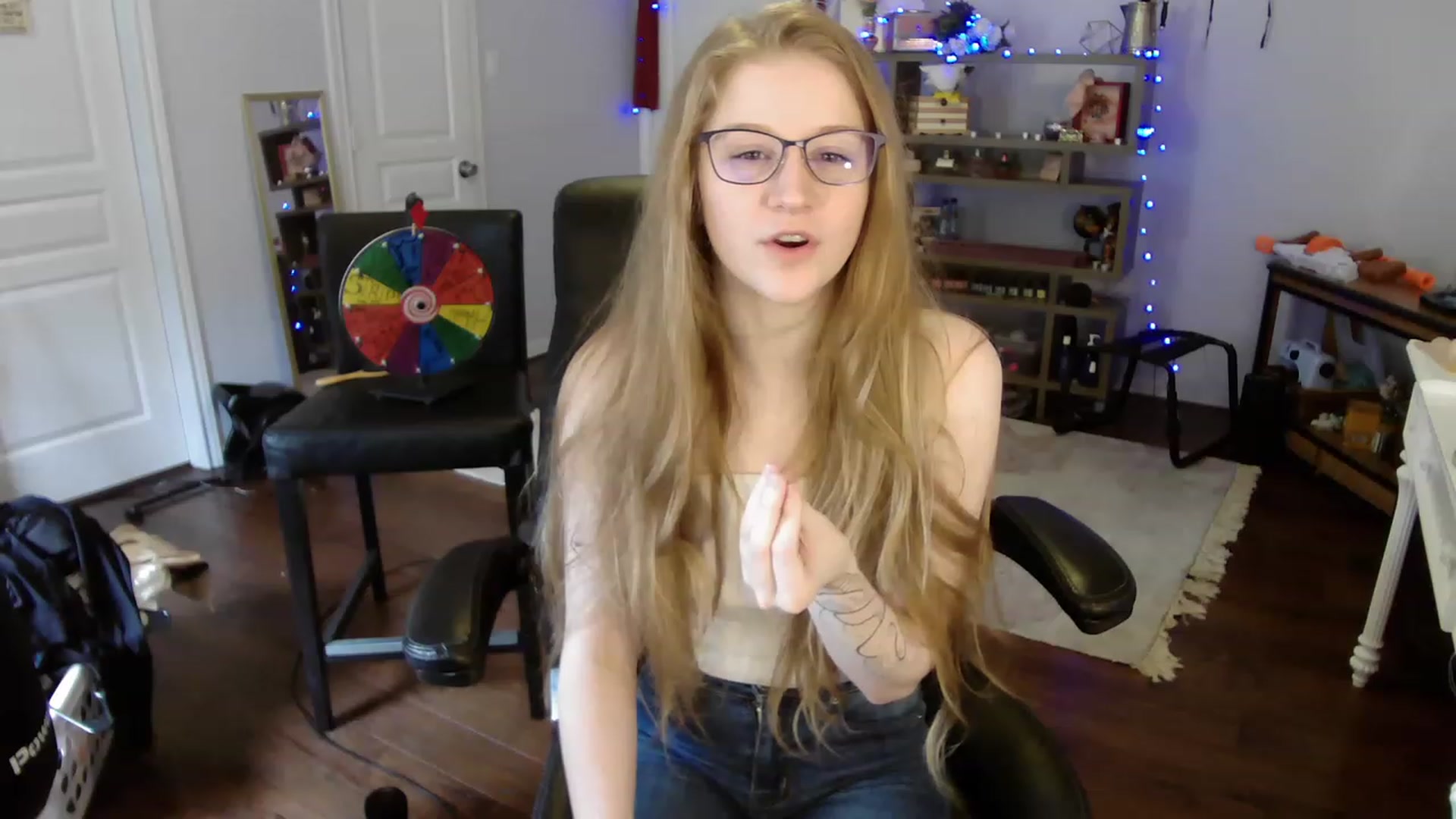 Gallery image thumbnail from Bunnydathug's myfreecams stream on, 05/04/2023, 18:02 image 4 of 20