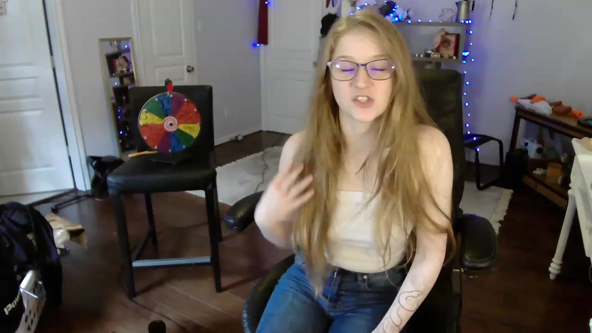 Gallery image thumbnail from Bunnydathug's myfreecams stream on, 05/04/2023, 18:02 image 17 of 20