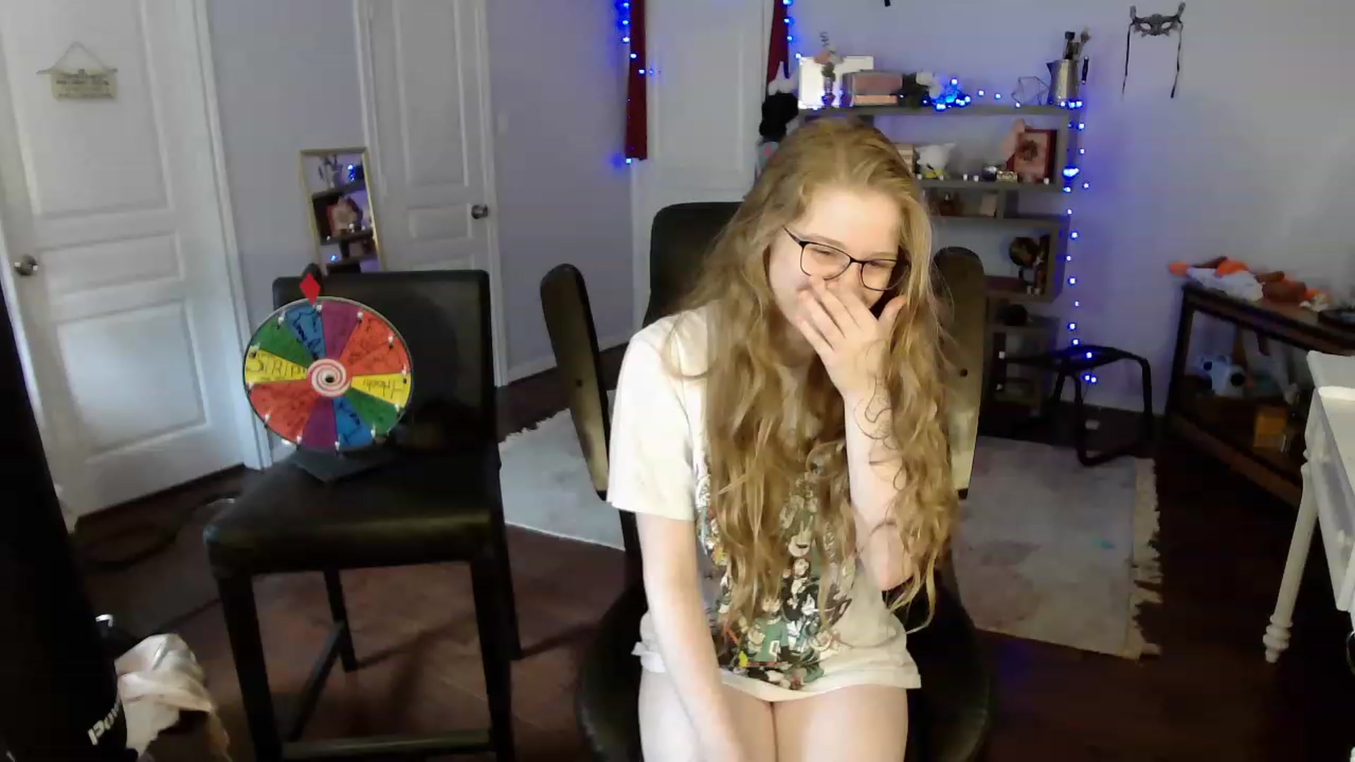 Gallery image thumbnail from Bunnydathug's myfreecams stream on, 05/07/2023, 21:40 image 15 of 20