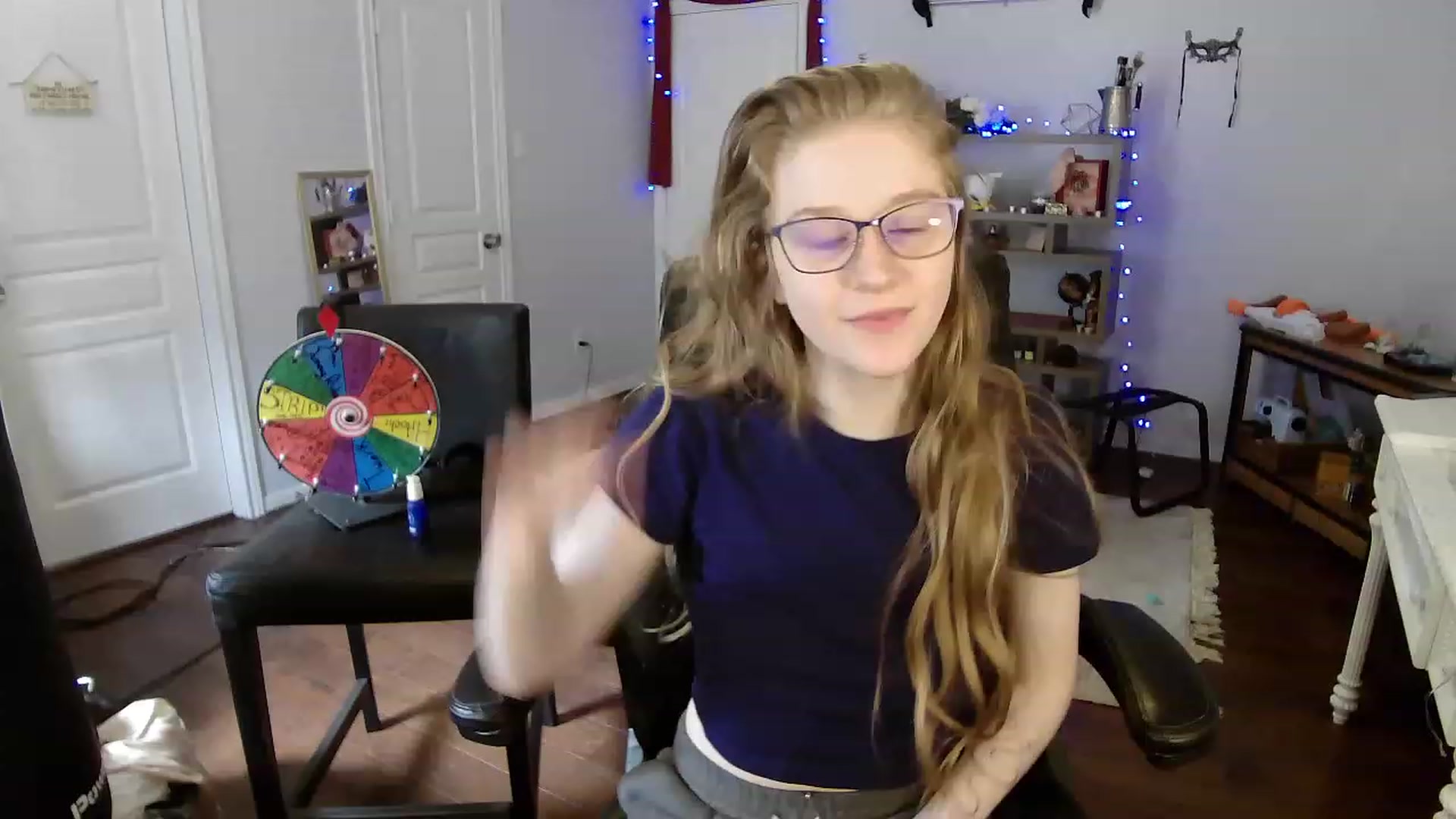Gallery image thumbnail from Bunnydathug's myfreecams stream on, 05/08/2023, 15:32 image 6 of 20