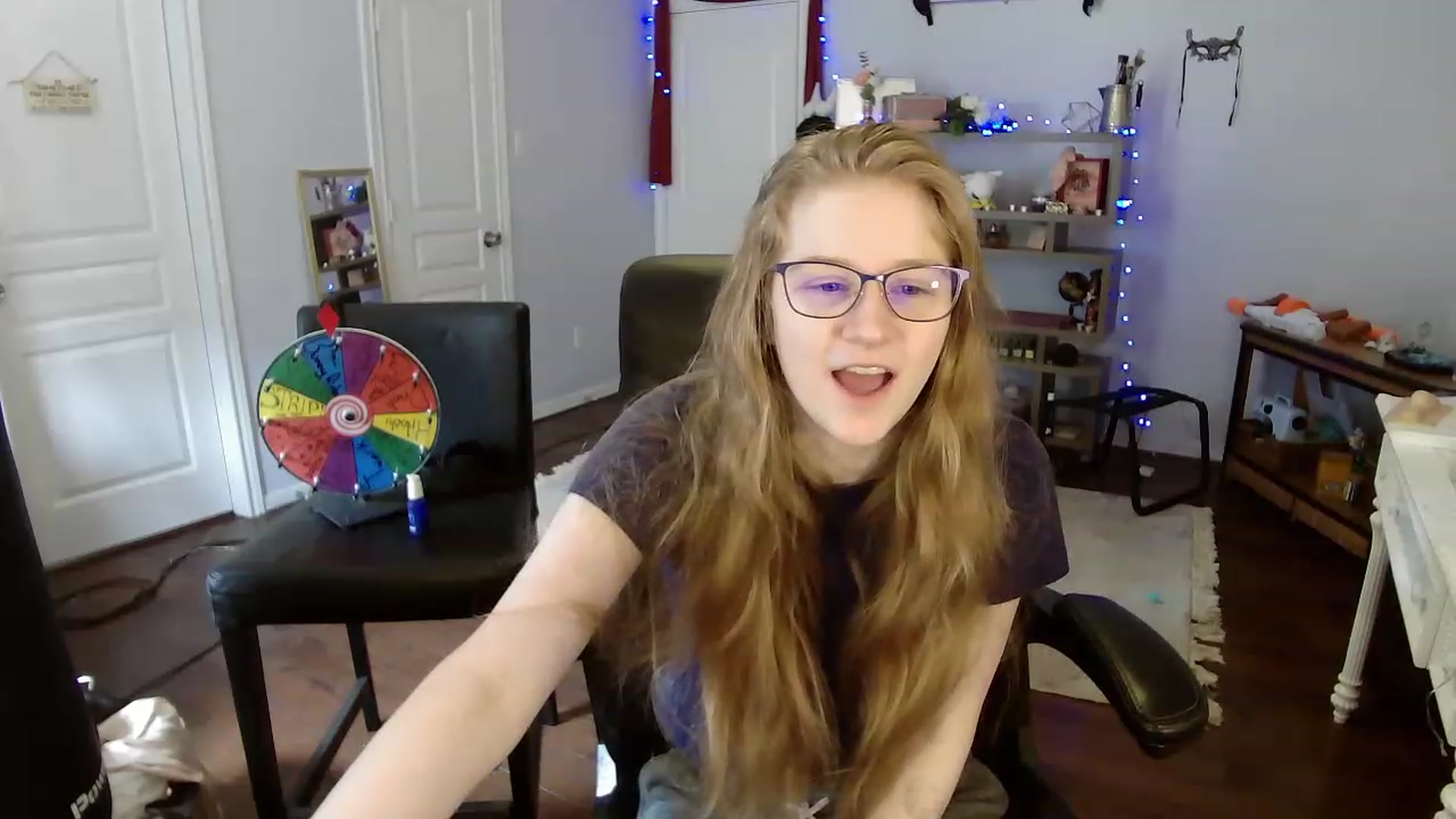 Gallery image thumbnail from Bunnydathug's myfreecams stream on, 05/08/2023, 15:32 image 16 of 20