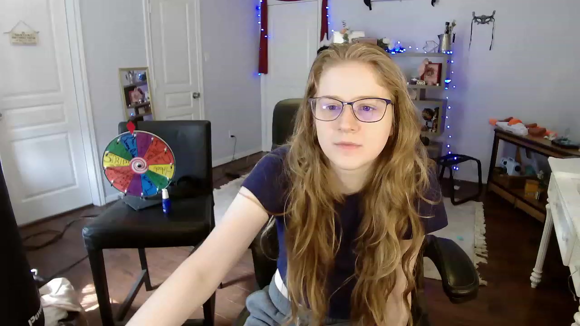 Gallery image thumbnail from Bunnydathug's myfreecams stream on, 05/08/2023, 15:32 image 8 of 20