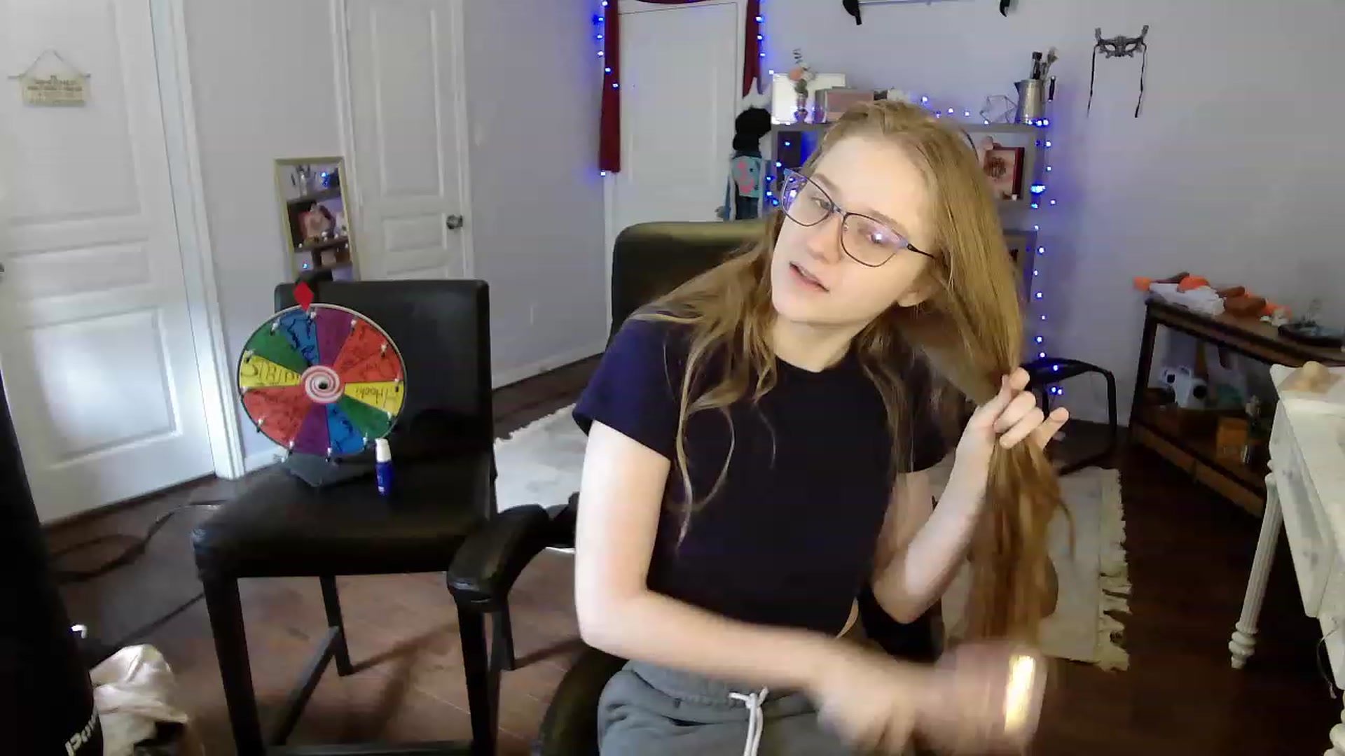 Gallery image thumbnail from Bunnydathug's myfreecams stream on, 05/08/2023, 15:32 image 11 of 20