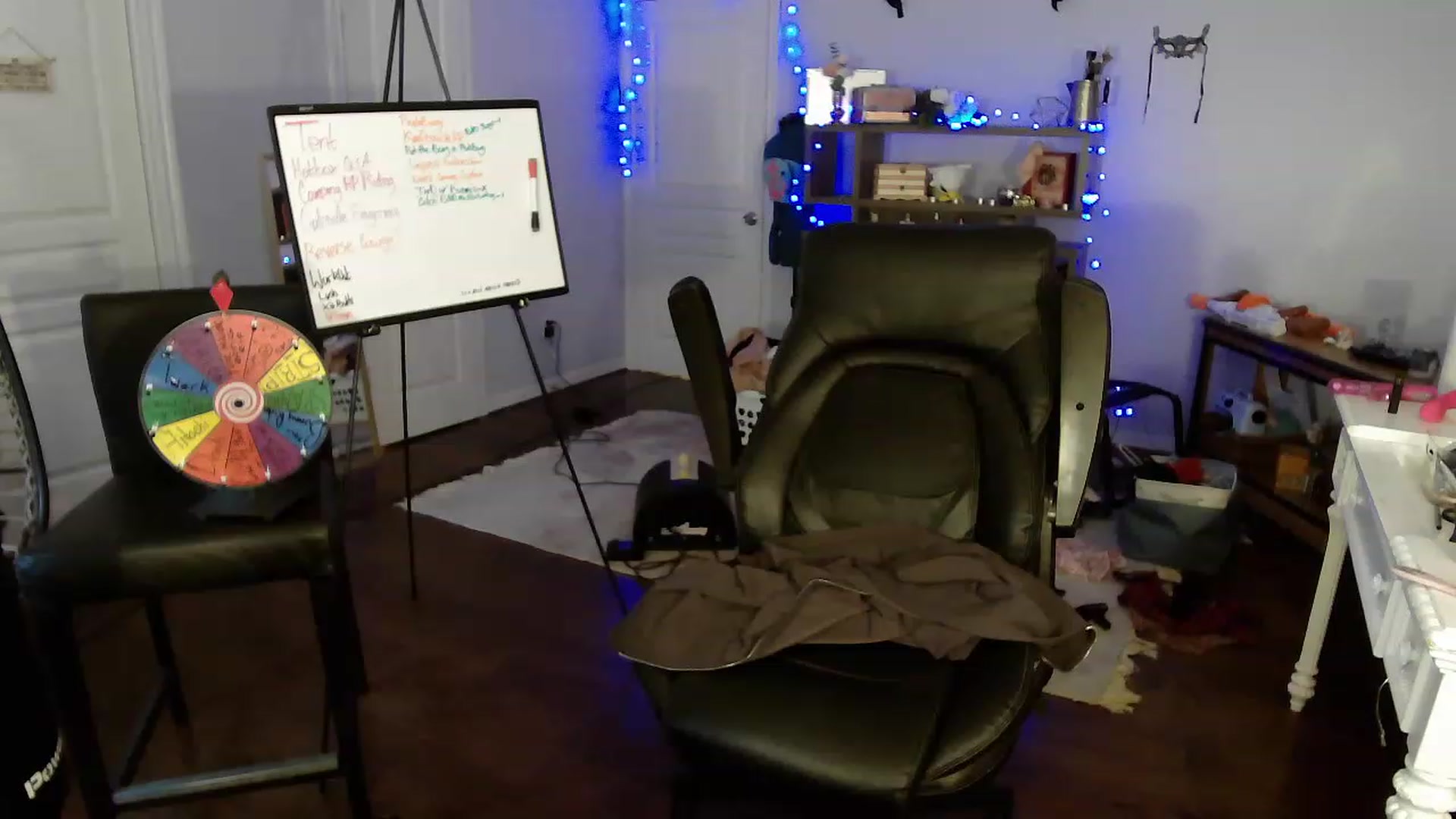 Gallery image thumbnail from Bunnydathug's myfreecams stream on, 05/10/2023, 18:35 image 20 of 20