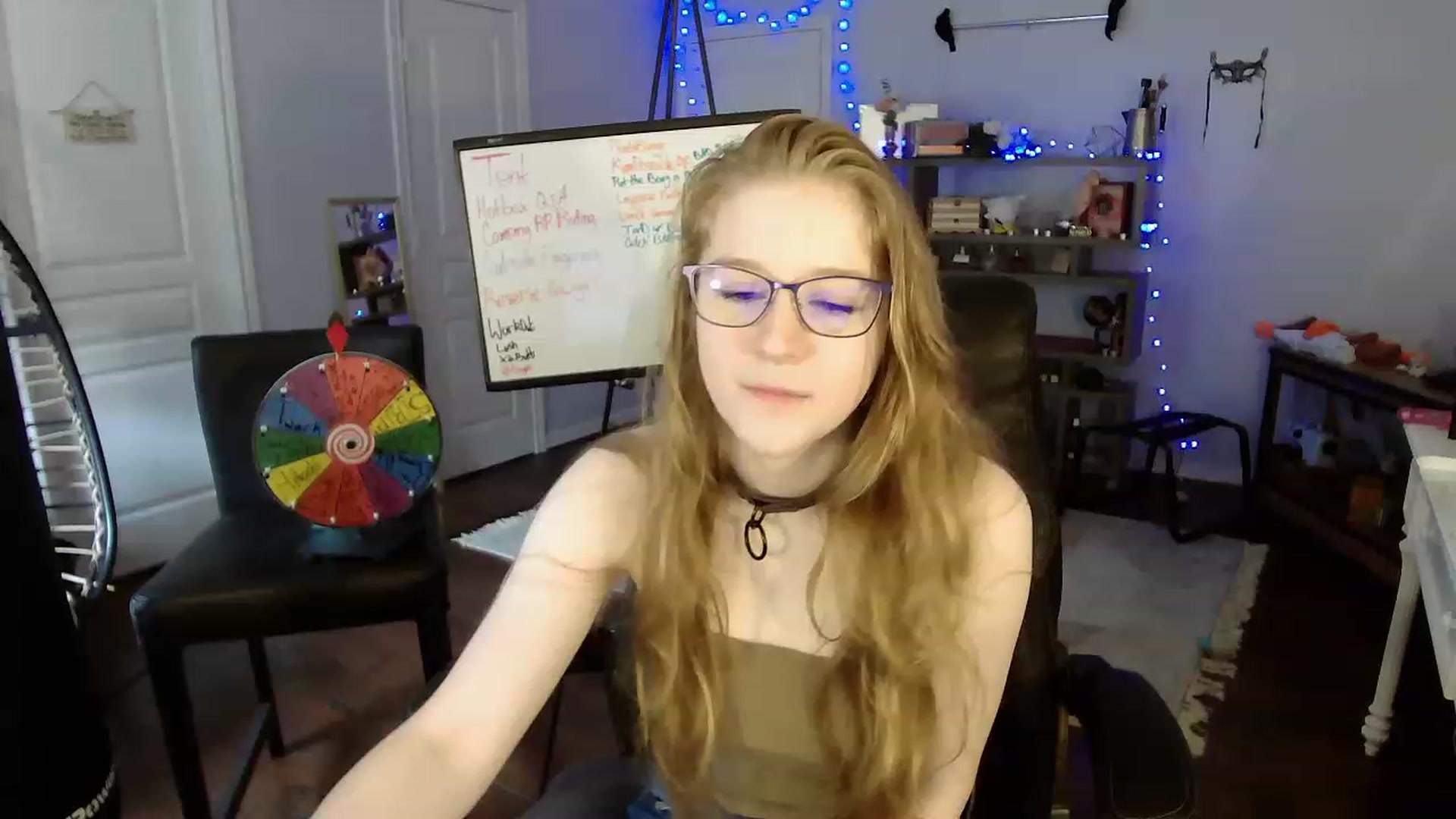 Gallery image thumbnail from Bunnydathug's myfreecams stream on, 05/10/2023, 18:35 image 5 of 20