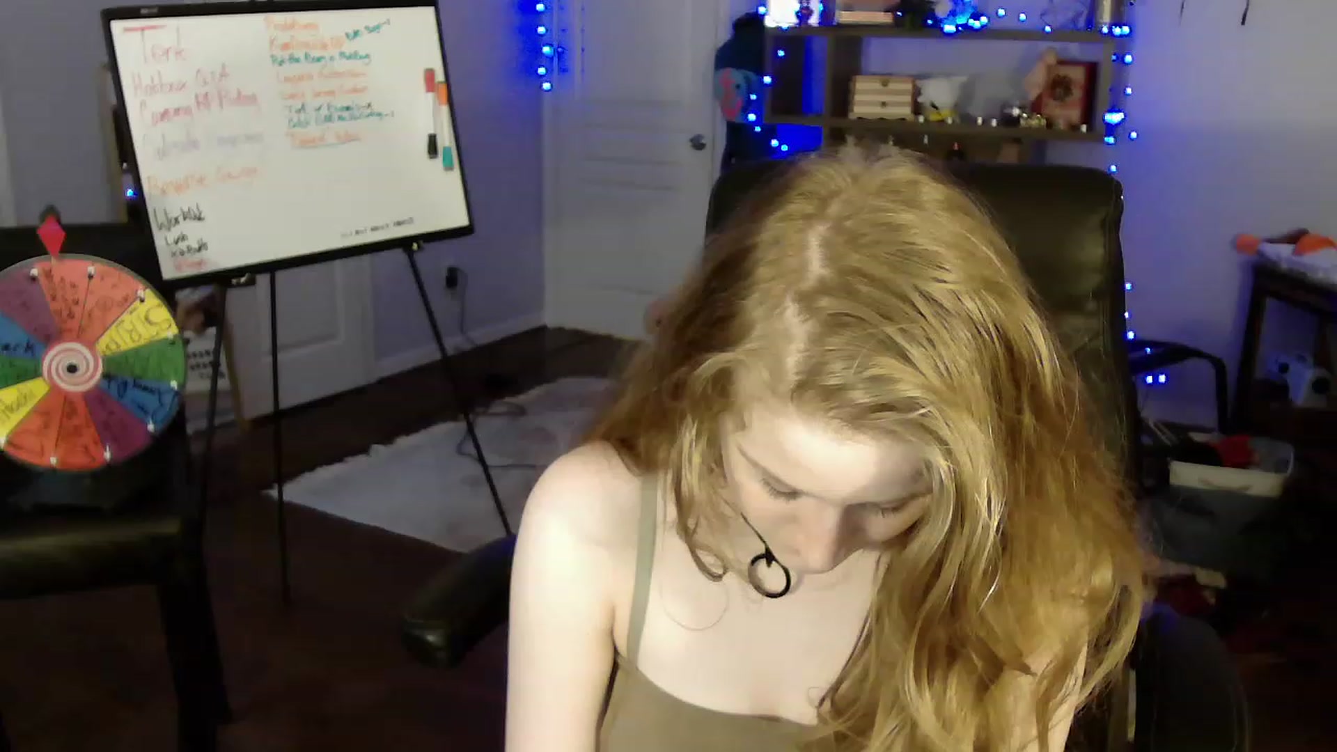 Gallery image thumbnail from Bunnydathug's myfreecams stream on, 05/10/2023, 18:51 image 18 of 20