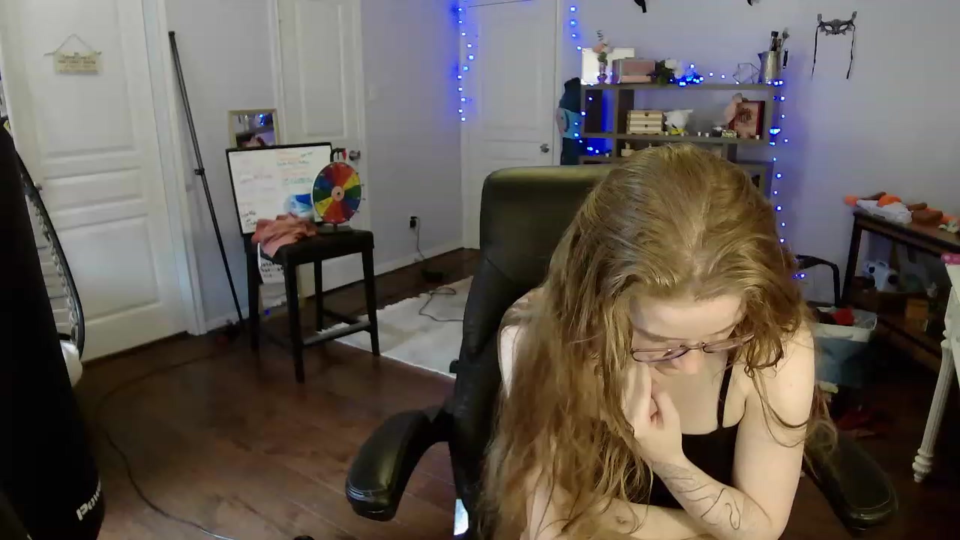 Gallery image thumbnail from Bunnydathug's myfreecams stream on, 05/11/2023, 16:43 image 2 of 20