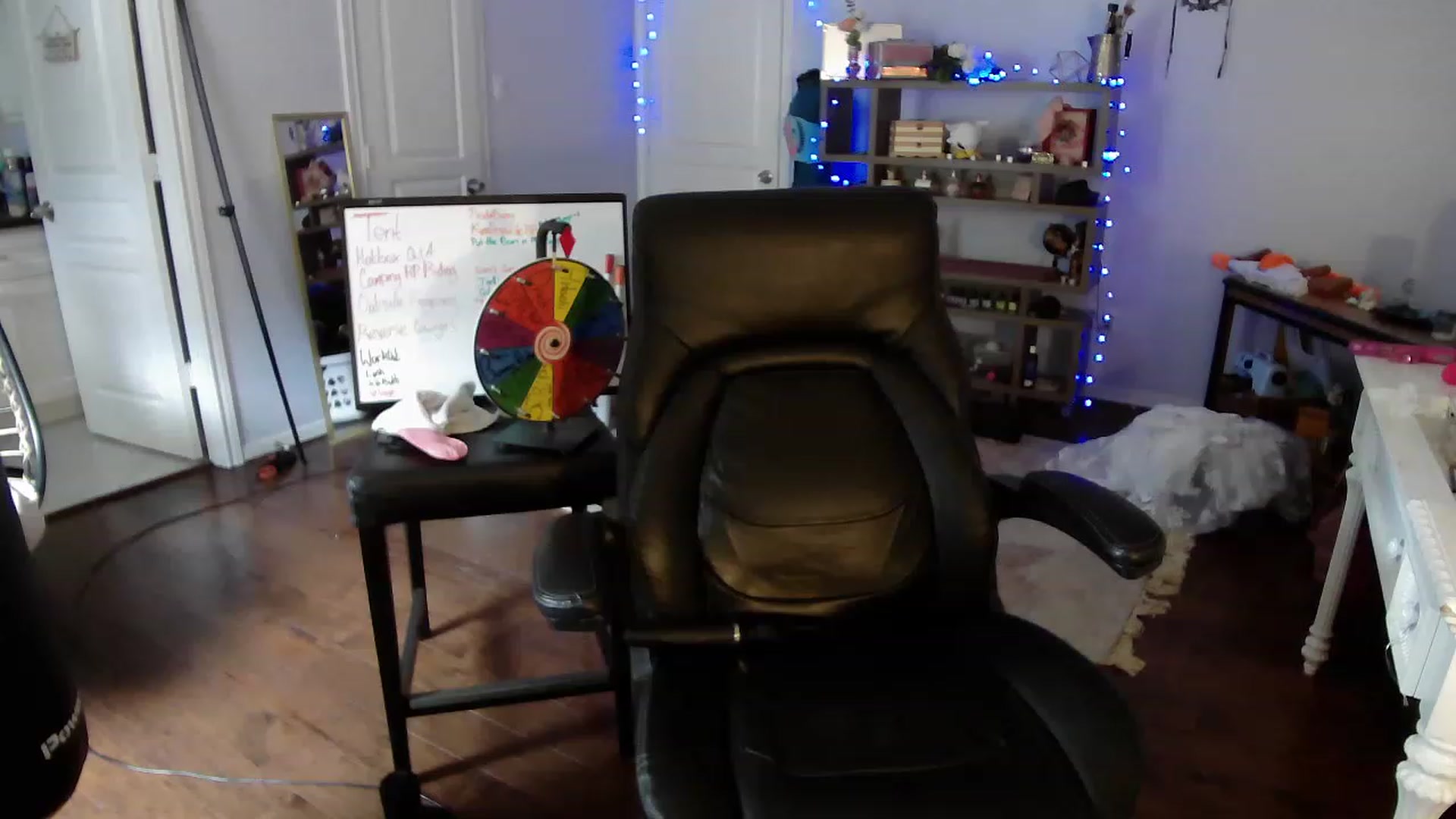 Gallery image thumbnail from Bunnydathug's myfreecams stream on, 05/12/2023, 16:55 image 13 of 20