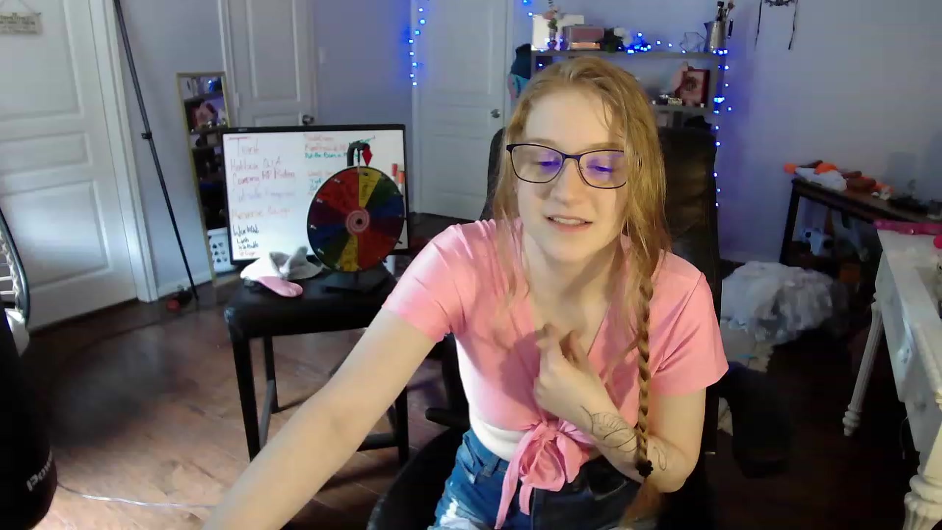 Gallery image thumbnail from Bunnydathug's myfreecams stream on, 05/12/2023, 16:55 image 5 of 20