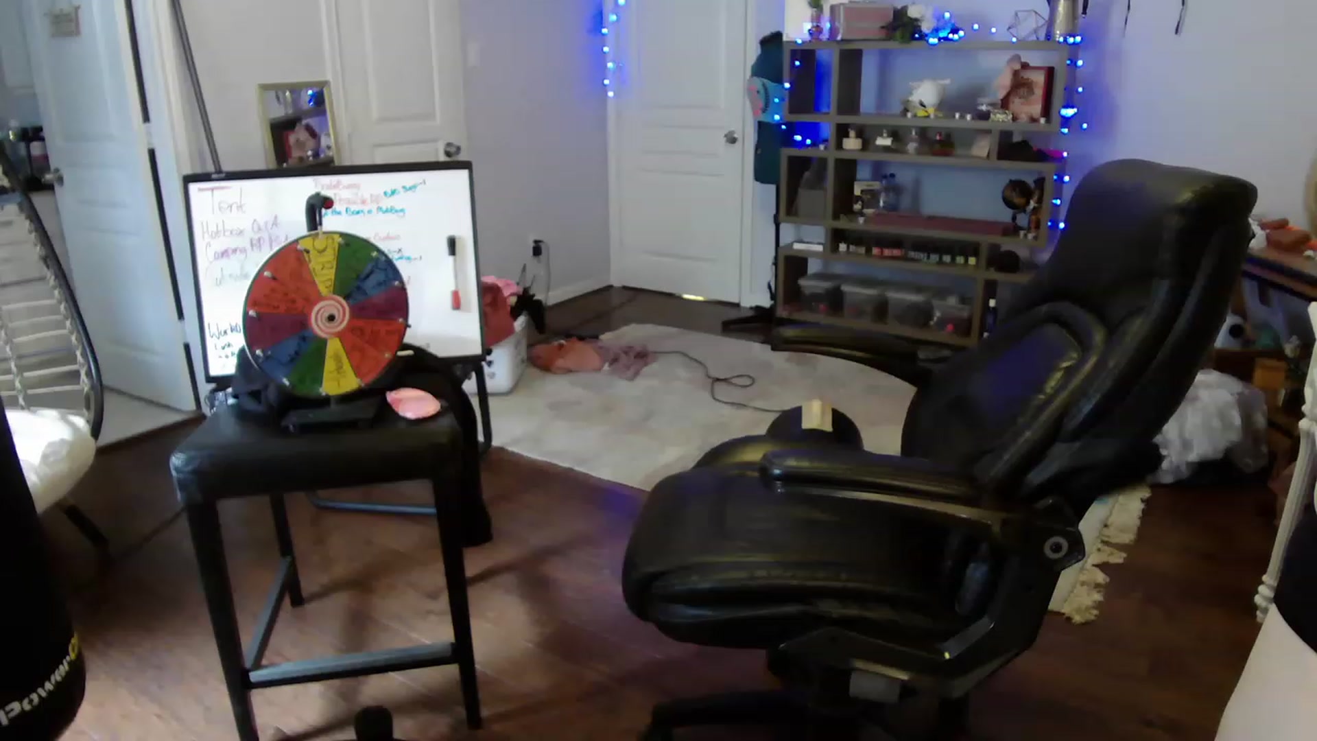 Gallery image thumbnail from Bunnydathug's myfreecams stream on, 05/13/2023, 19:25 image 12 of 20