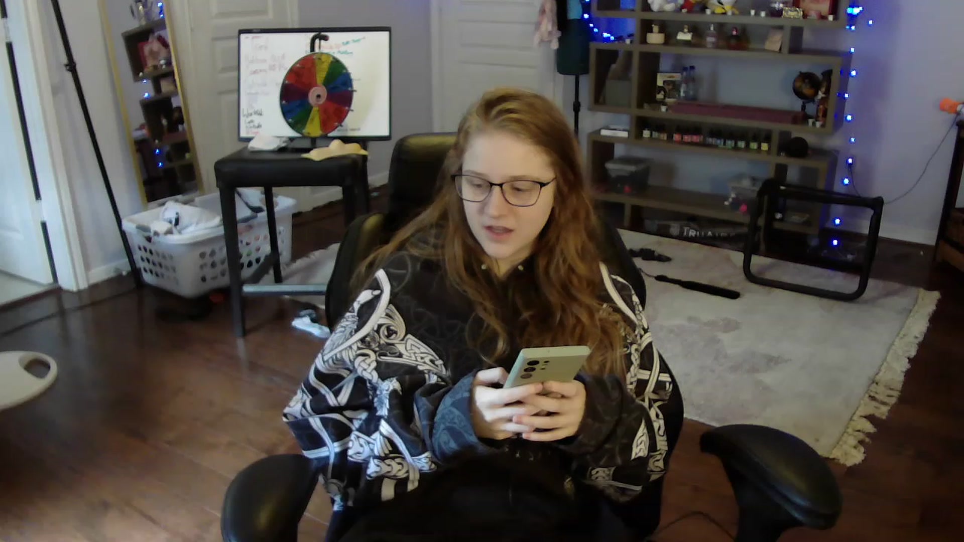 Gallery image thumbnail from Bunnydathug's myfreecams stream on, 05/24/2023, 17:45 image 6 of 20