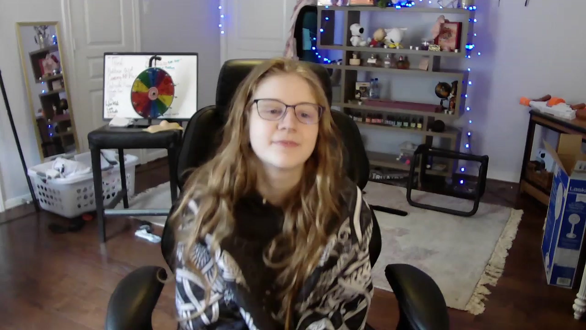 Gallery image thumbnail from Bunnydathug's myfreecams stream on, 05/24/2023, 17:45 image 15 of 20