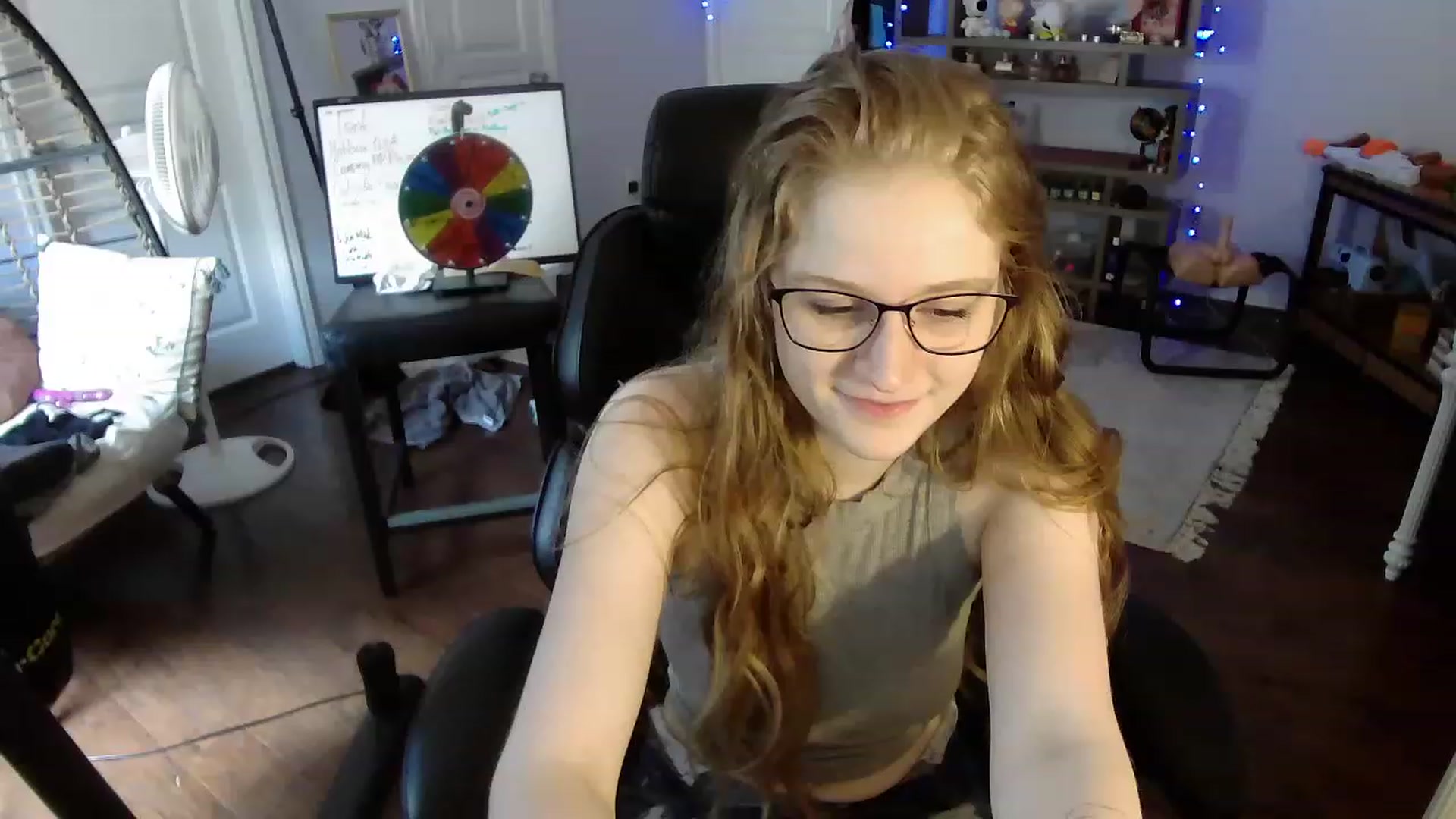 Gallery image thumbnail from Bunnydathug's myfreecams stream on, 05/25/2023, 17:38 image 19 of 20