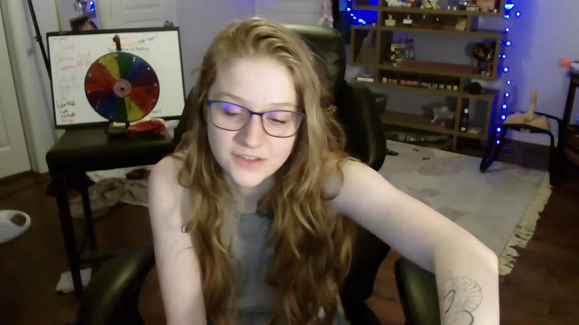 Gallery image thumbnail from Bunnydathug's myfreecams stream on, 05/26/2023, 08:34 image 2 of 20