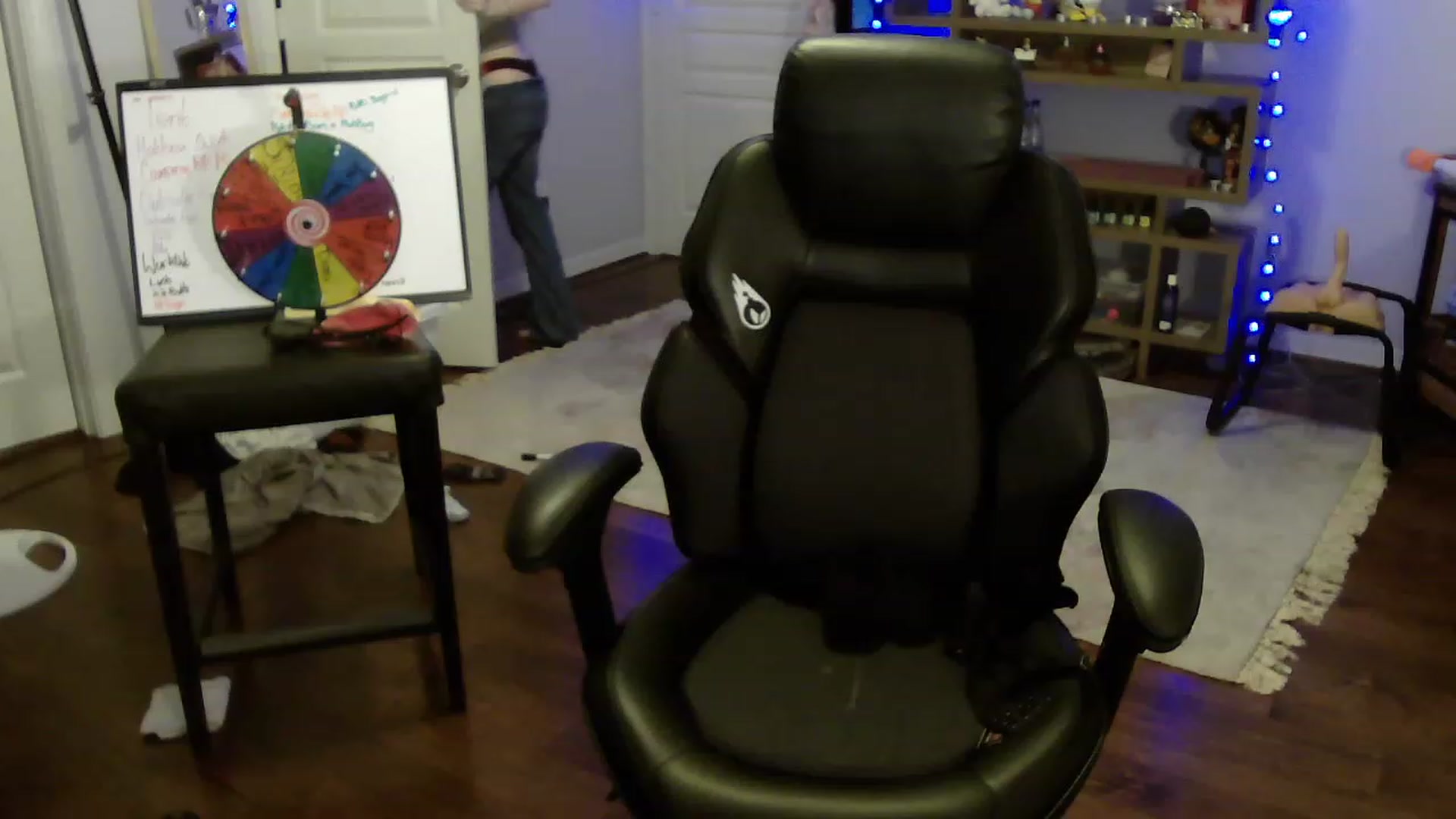Gallery image thumbnail from Bunnydathug's myfreecams stream on, 05/26/2023, 08:34 image 16 of 20