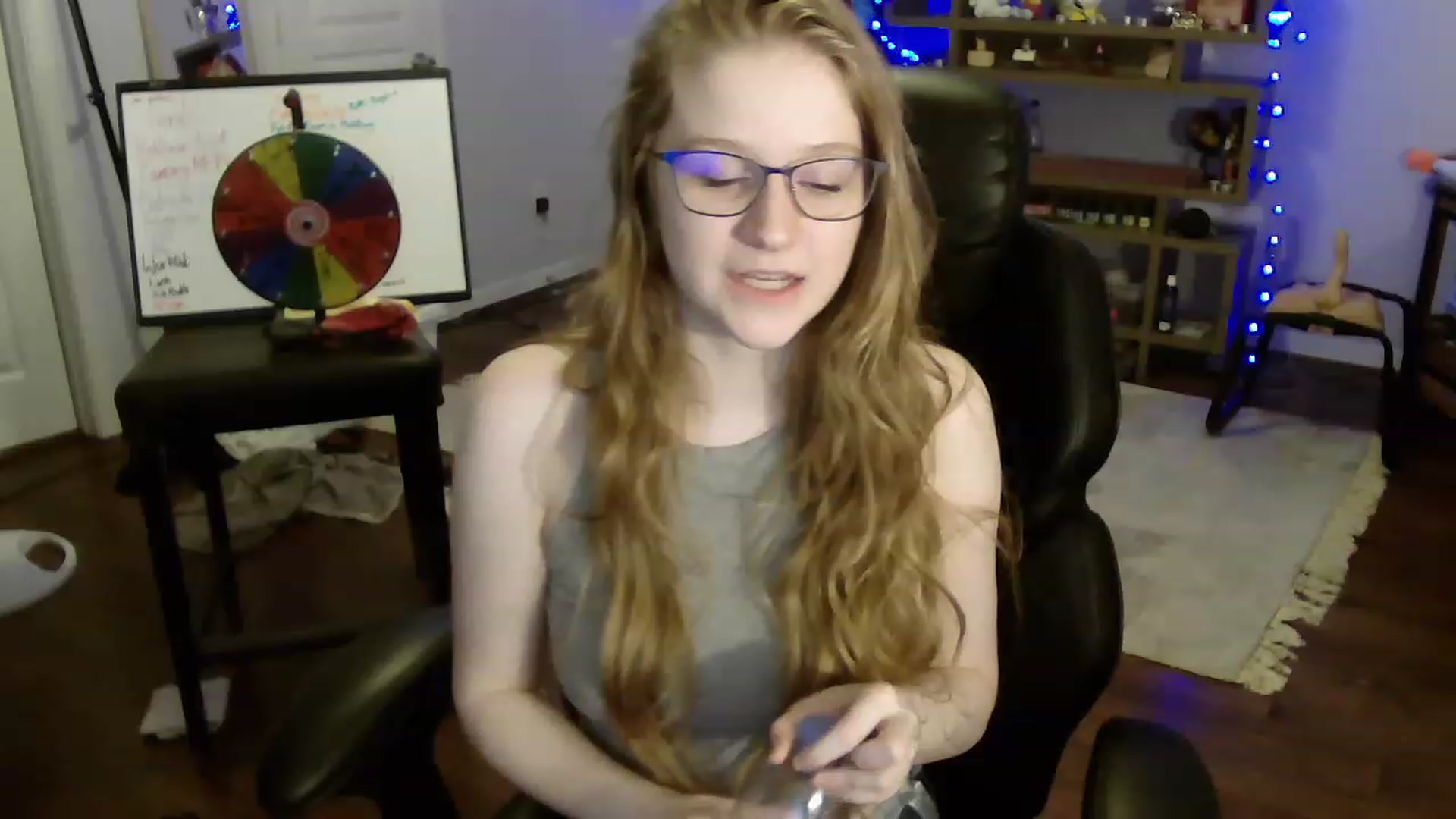 Gallery image thumbnail from Bunnydathug's myfreecams stream on, 05/26/2023, 08:34 image 3 of 20