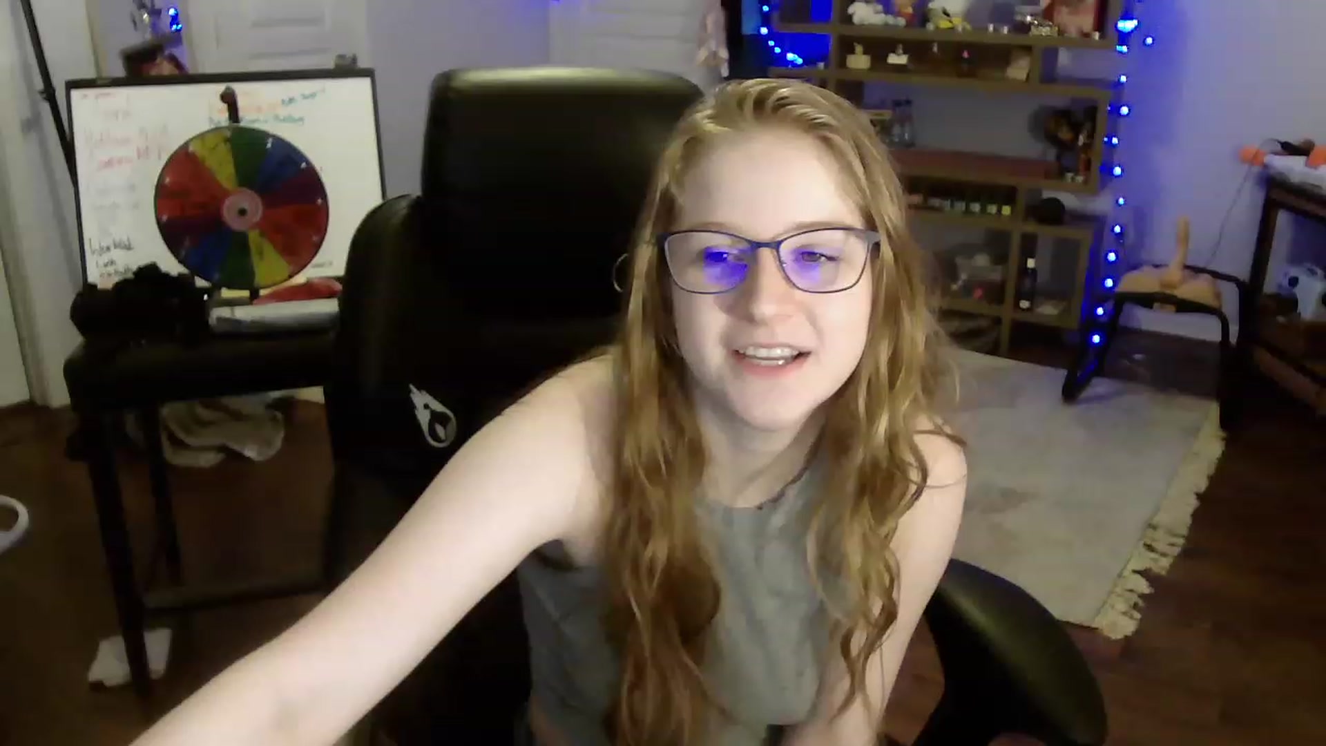 Gallery image thumbnail from Bunnydathug's myfreecams stream on, 05/26/2023, 11:16 image 3 of 20