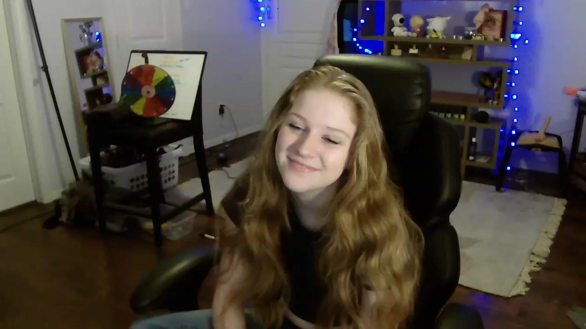 Gallery image thumbnail from Bunnydathug's myfreecams stream on, 05/27/2023, 08:43 image 18 of 20