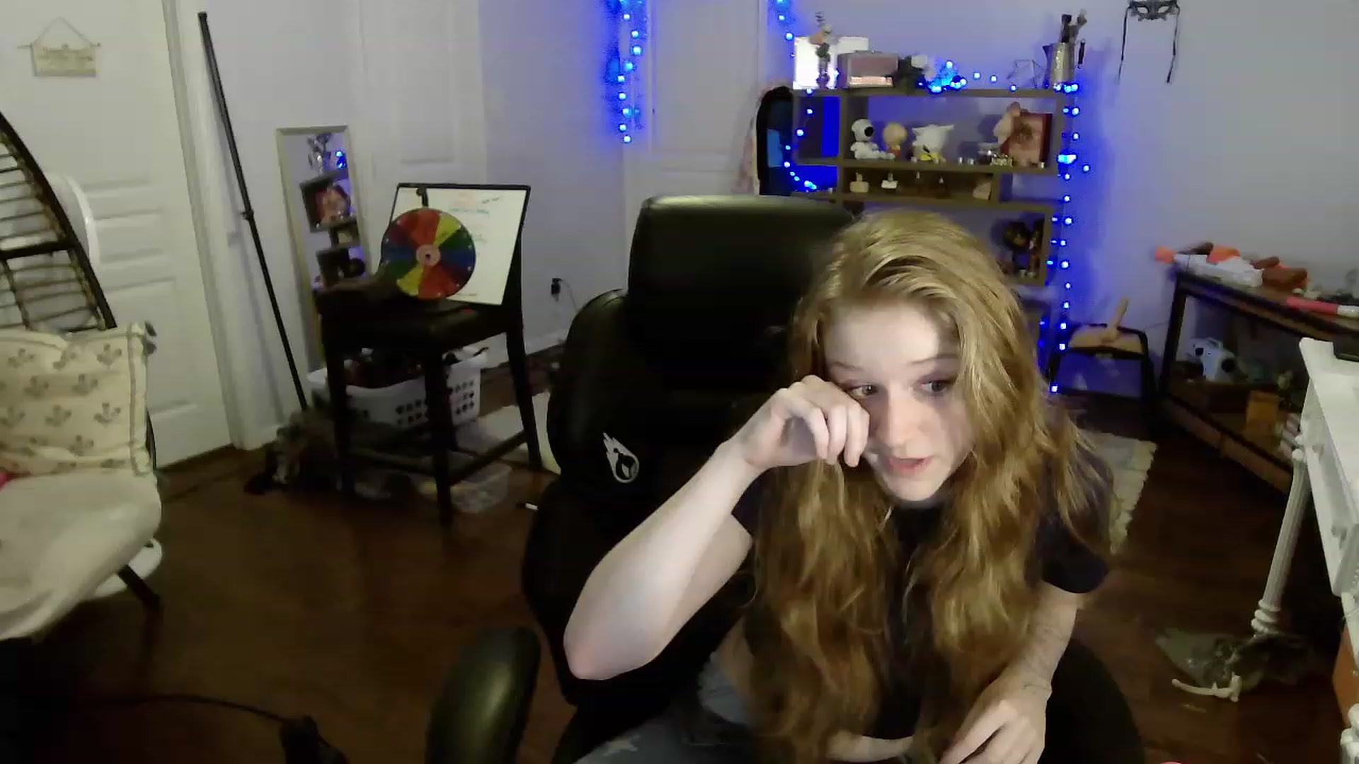 Gallery image thumbnail from Bunnydathug's myfreecams stream on, 05/27/2023, 08:43 image 1 of 20