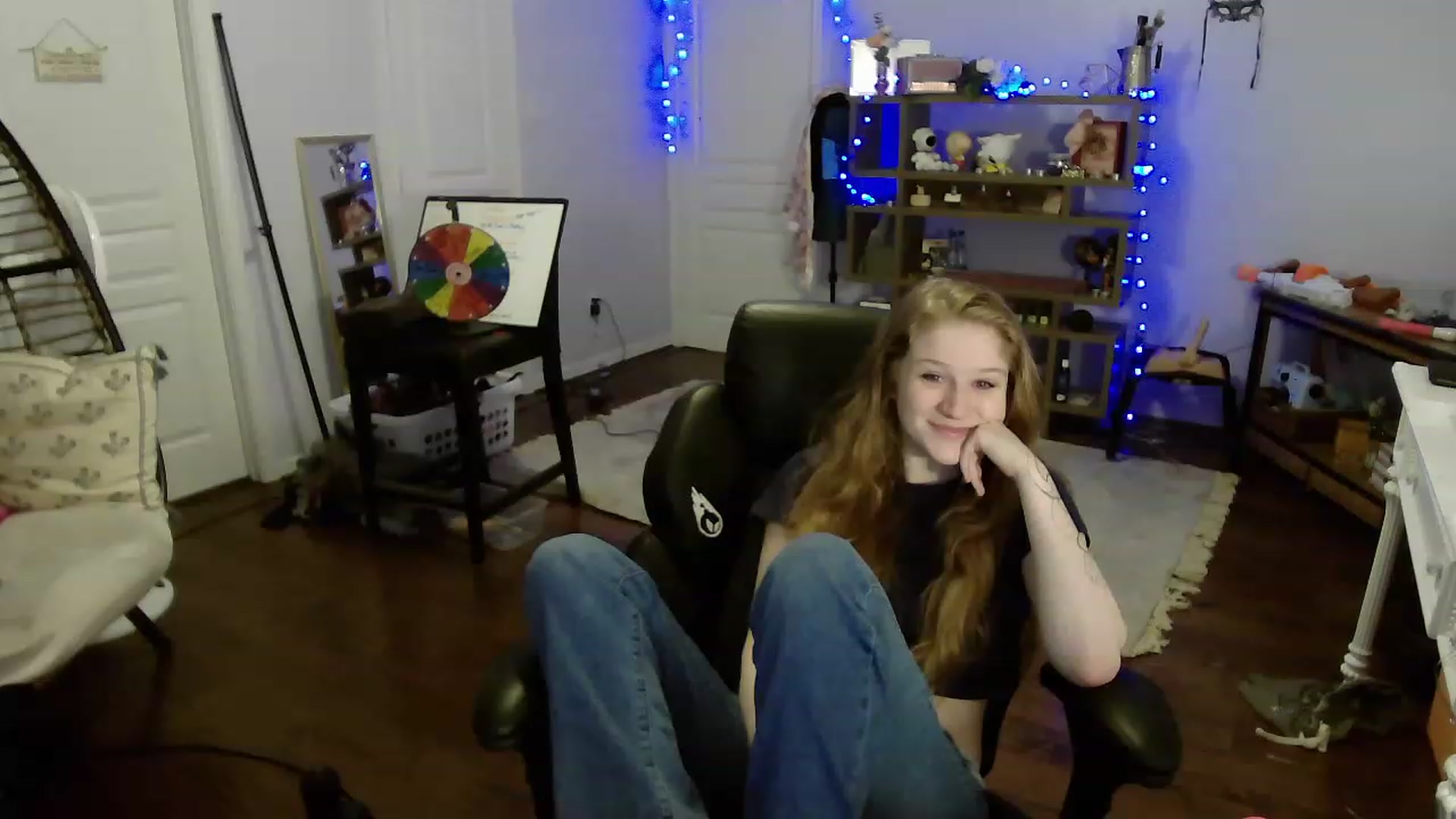 Gallery image thumbnail from Bunnydathug's myfreecams stream on, 05/27/2023, 08:43 image 7 of 20