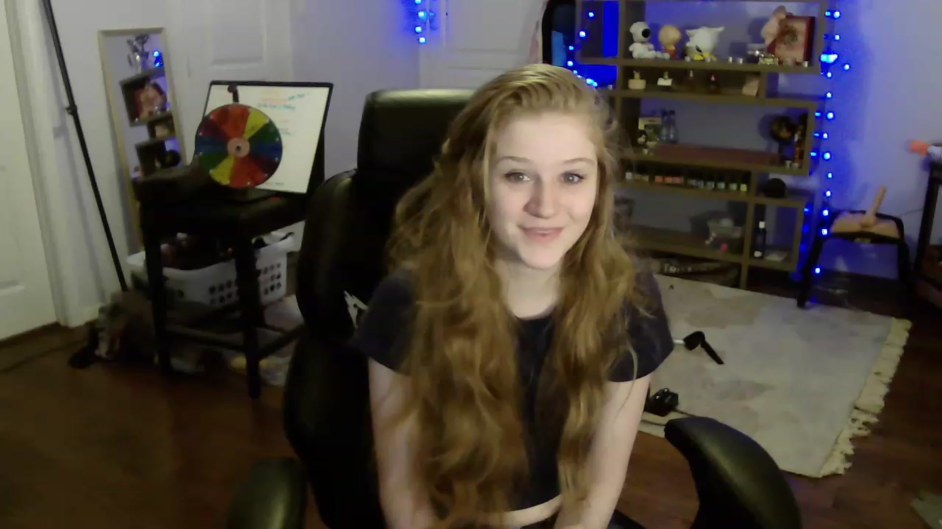 Gallery image thumbnail from Bunnydathug's myfreecams stream on, 05/27/2023, 08:43 image 11 of 20