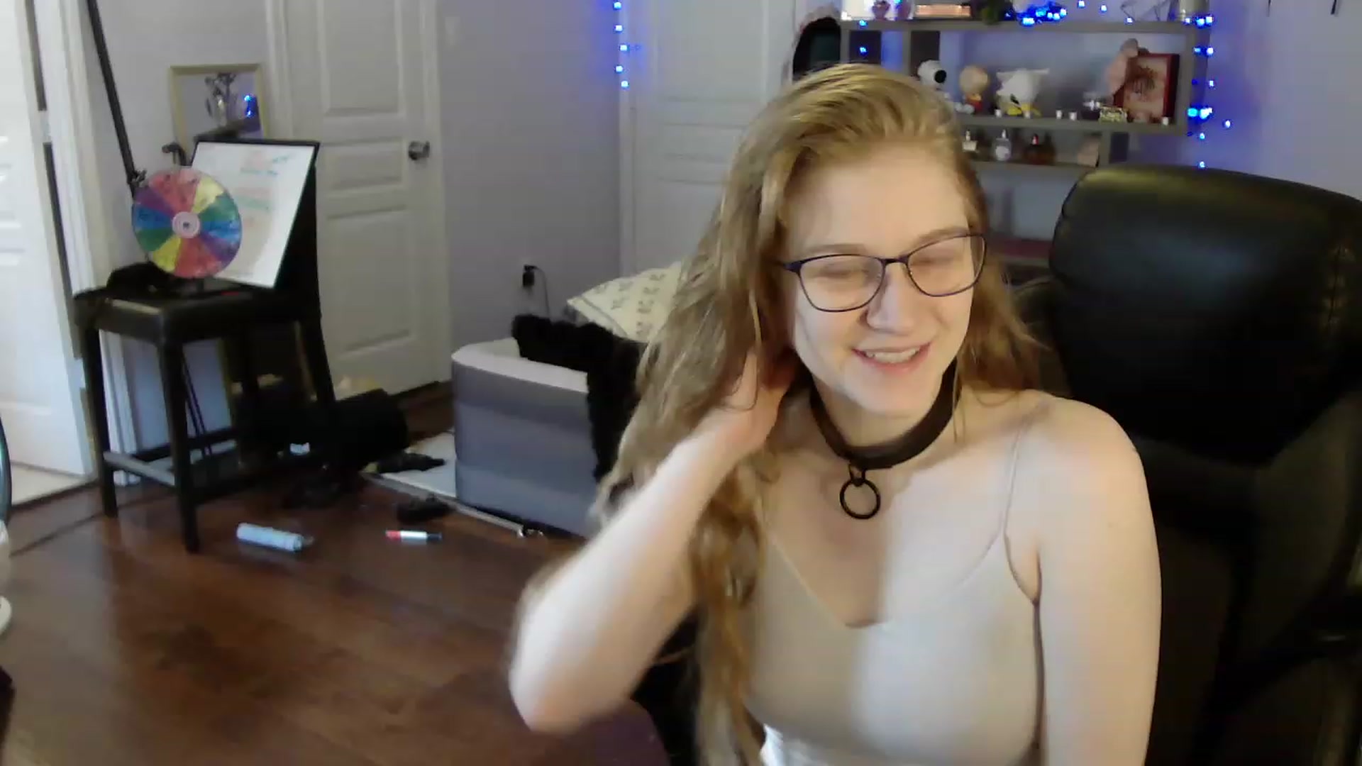 Gallery image thumbnail from Bunnydathug's myfreecams stream on, 05/28/2023, 17:28 image 8 of 20