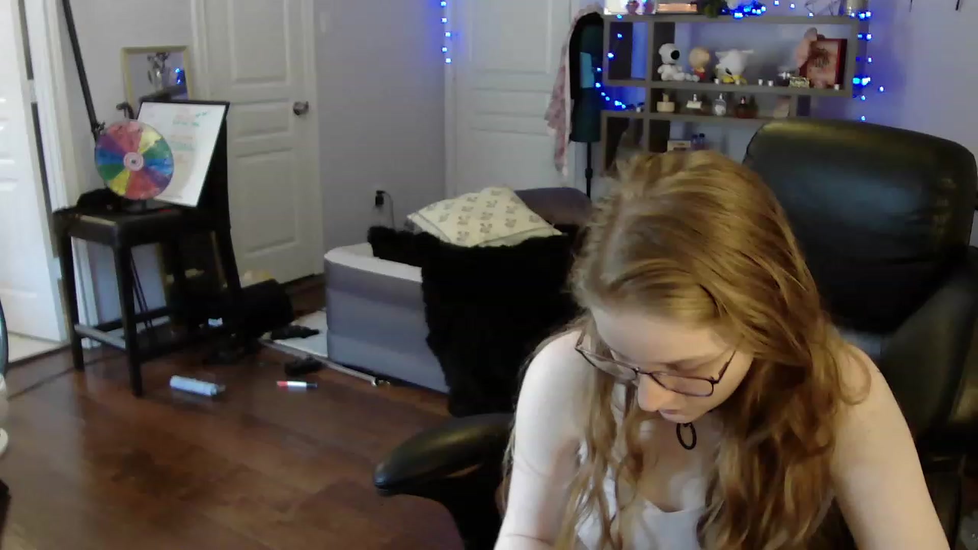 Gallery image thumbnail from Bunnydathug's myfreecams stream on, 05/28/2023, 17:28 image 6 of 20