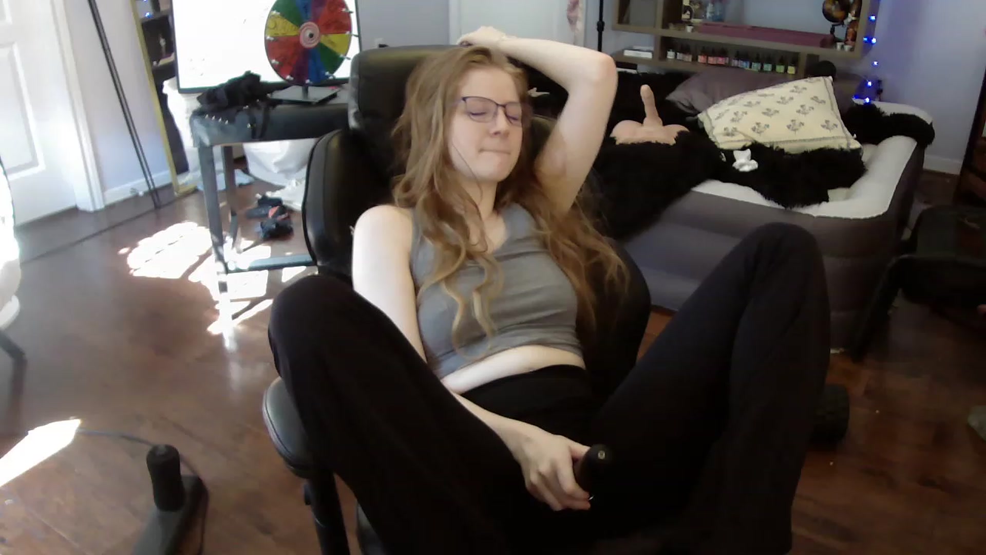 Gallery image thumbnail from Bunnydathug's myfreecams stream on, 05/31/2023, 14:12 image 15 of 20