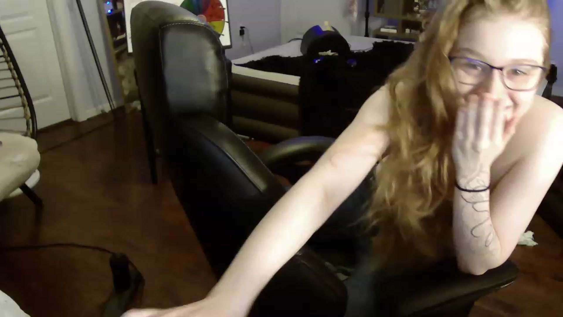 Gallery image thumbnail from Bunnydathug's myfreecams stream on, 06/01/2023, 11:06 image 6 of 20