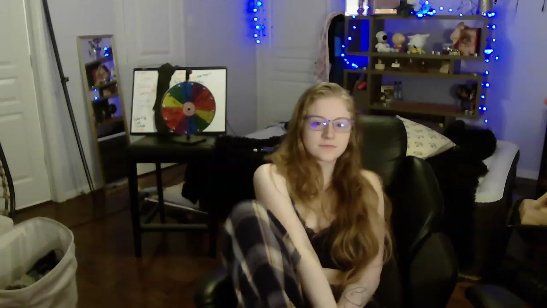 Gallery image thumbnail from Bunnydathug's myfreecams stream on, 06/02/2023, 11:50 image 7 of 20