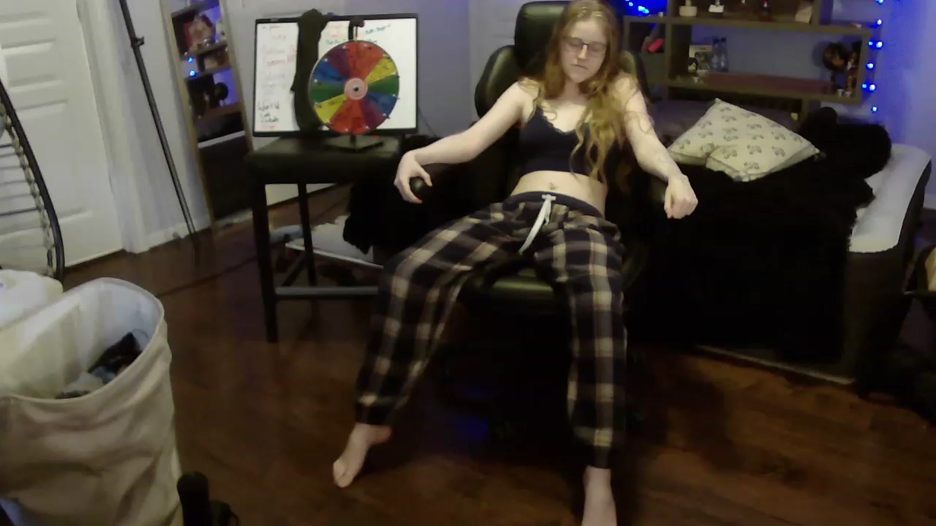 Gallery image thumbnail from Bunnydathug's myfreecams stream on, 06/02/2023, 11:50 image 18 of 20