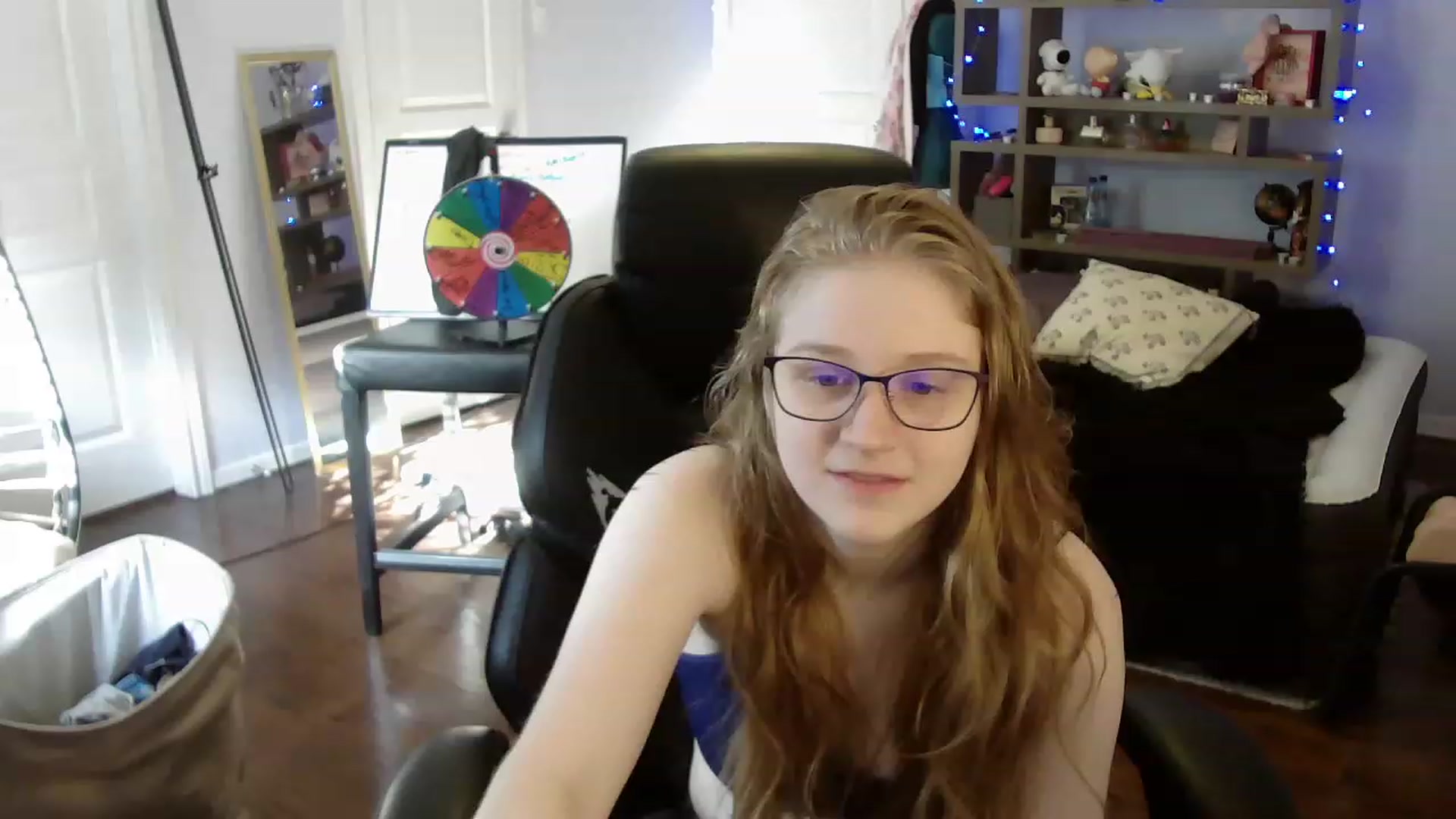 Gallery image thumbnail from Bunnydathug's myfreecams stream on, 06/02/2023, 13:27 image 13 of 20