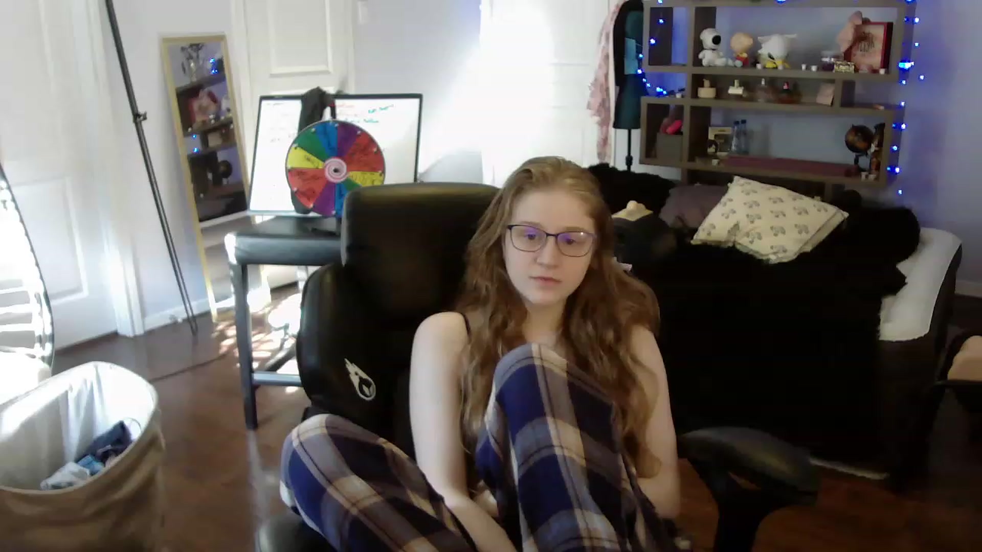 Gallery image thumbnail from Bunnydathug's myfreecams stream on, 06/02/2023, 13:27 image 18 of 20