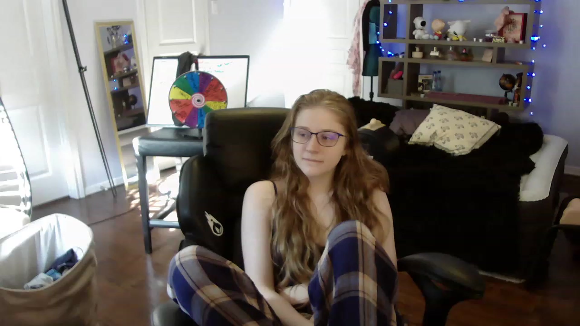 Gallery image thumbnail from Bunnydathug's myfreecams stream on, 06/02/2023, 13:27 image 17 of 20